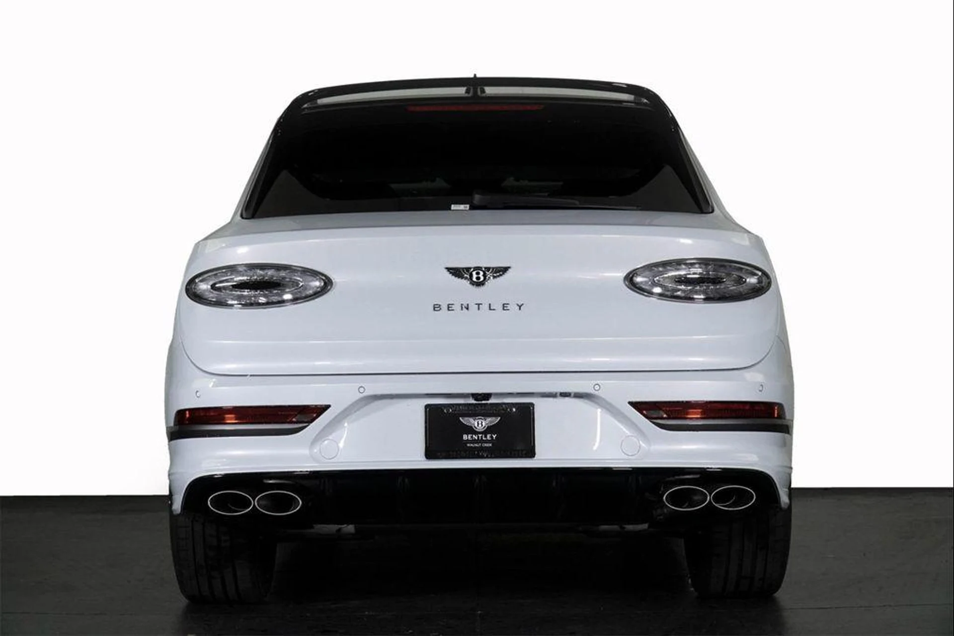 mph011_3766568878_47_Aic_D9_Xr_DZ_1pyaofy3c4_Rh2f_Zc_c63cf03519