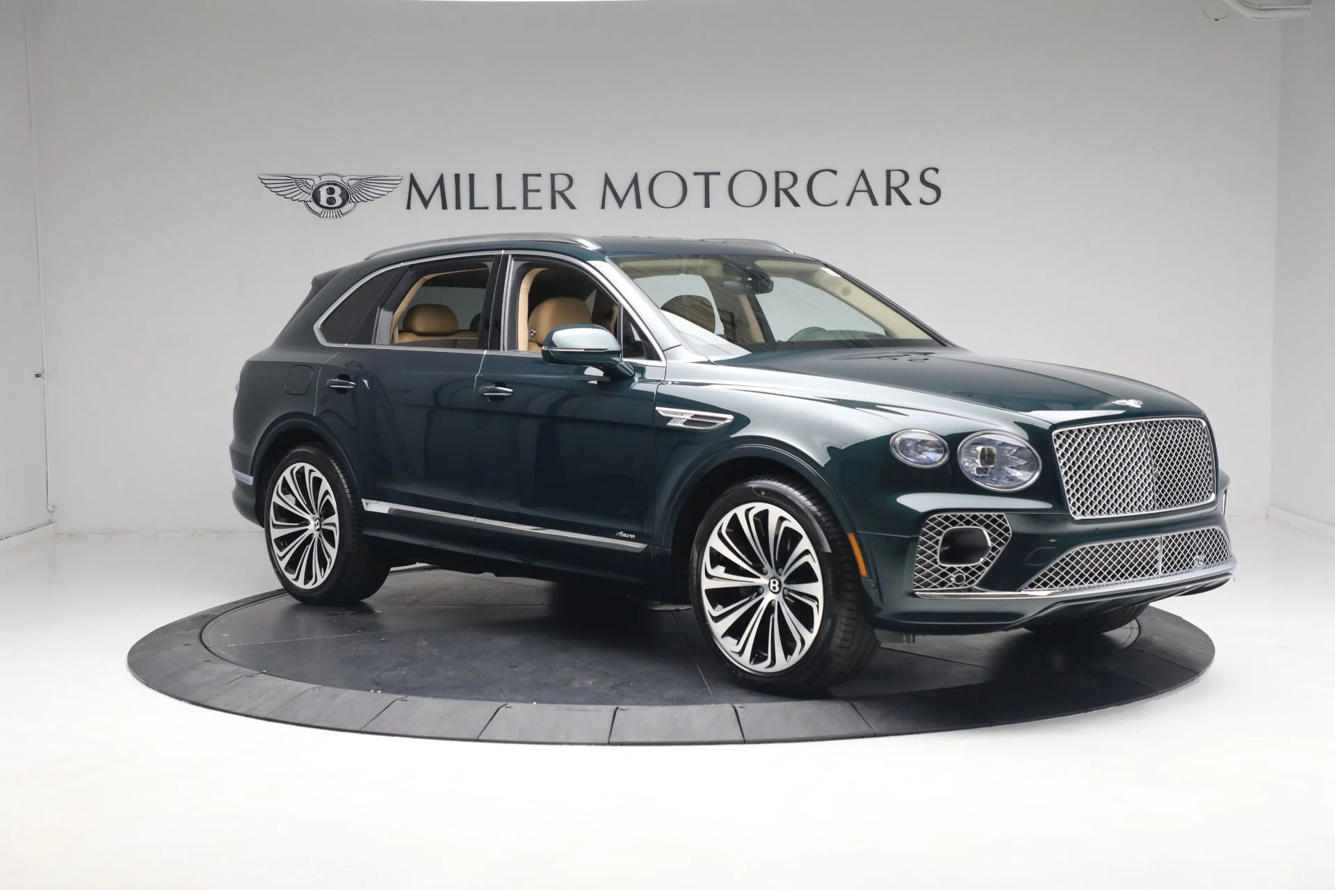 mph011_3771188430_Used_2023_Bentley_Bentayga_Azure_Hybrid_47051b0d05