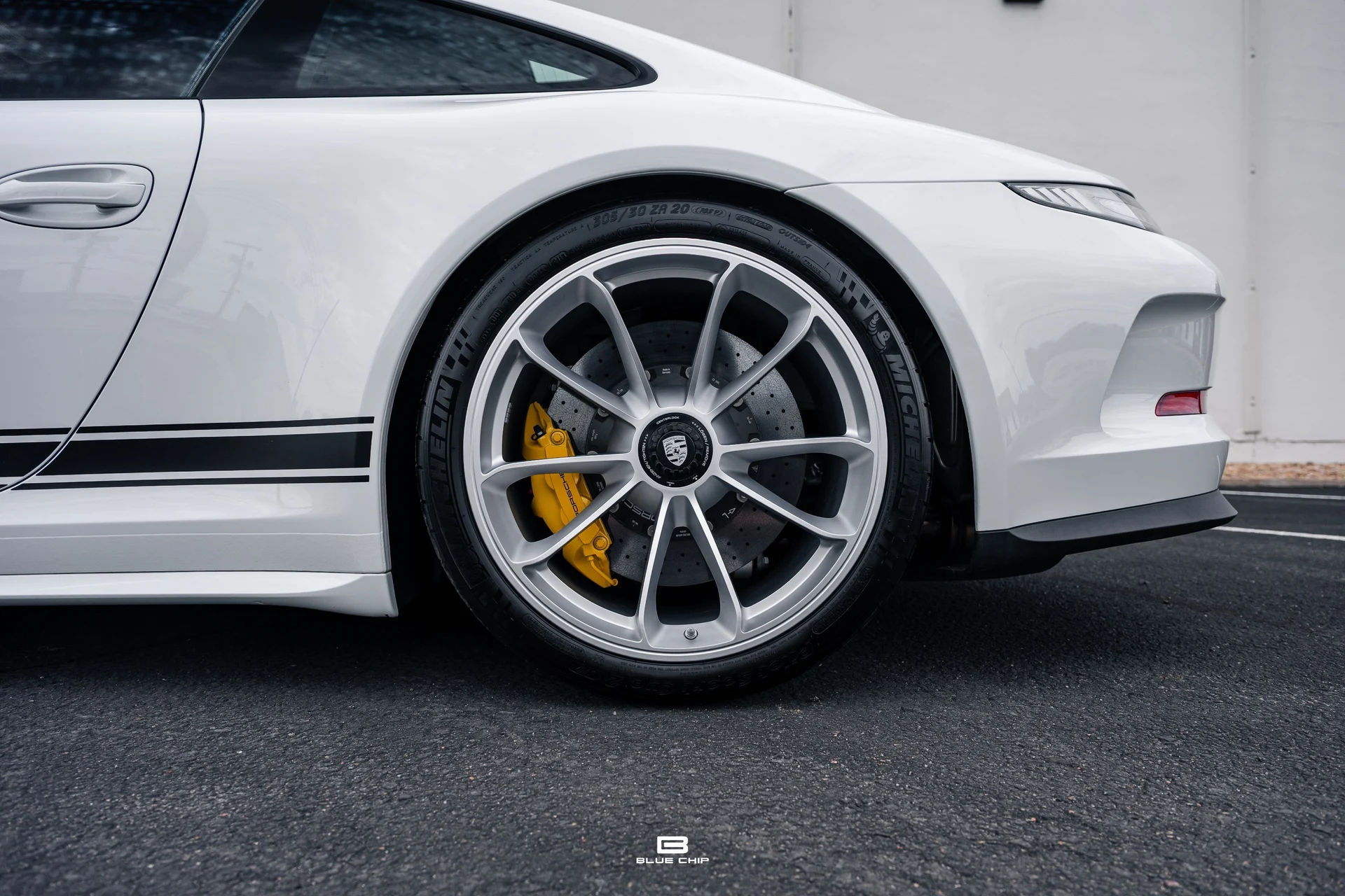 mph011_3773603142_6a691ce43f6a5f4f78fe672c_23789_202016_20_Porsche_20911_20_R_12_2efa1ffe0f