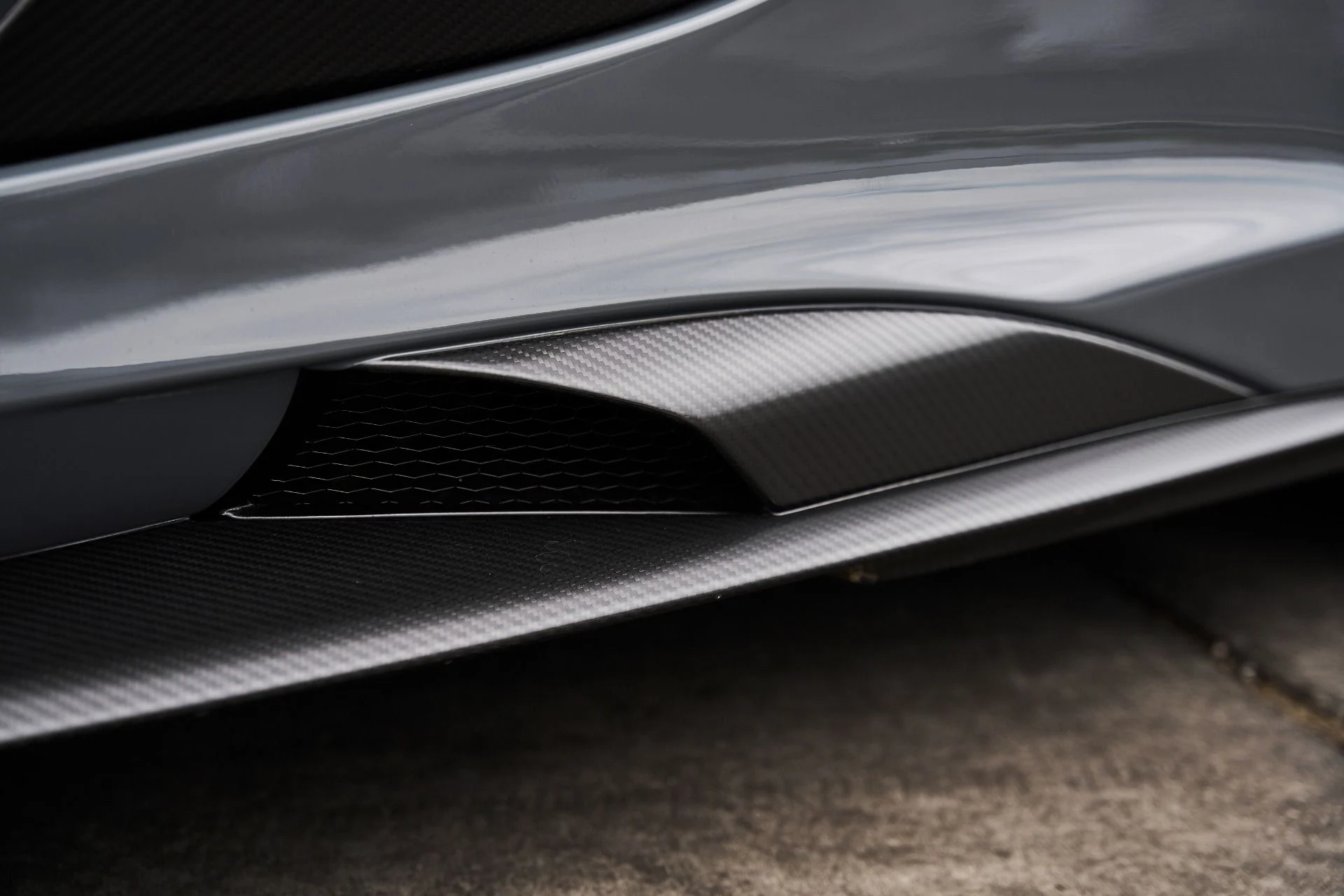 mph011_377606713_Used_2016_Mc_Laren_675_LT_Base_1784331570_1003f4966d