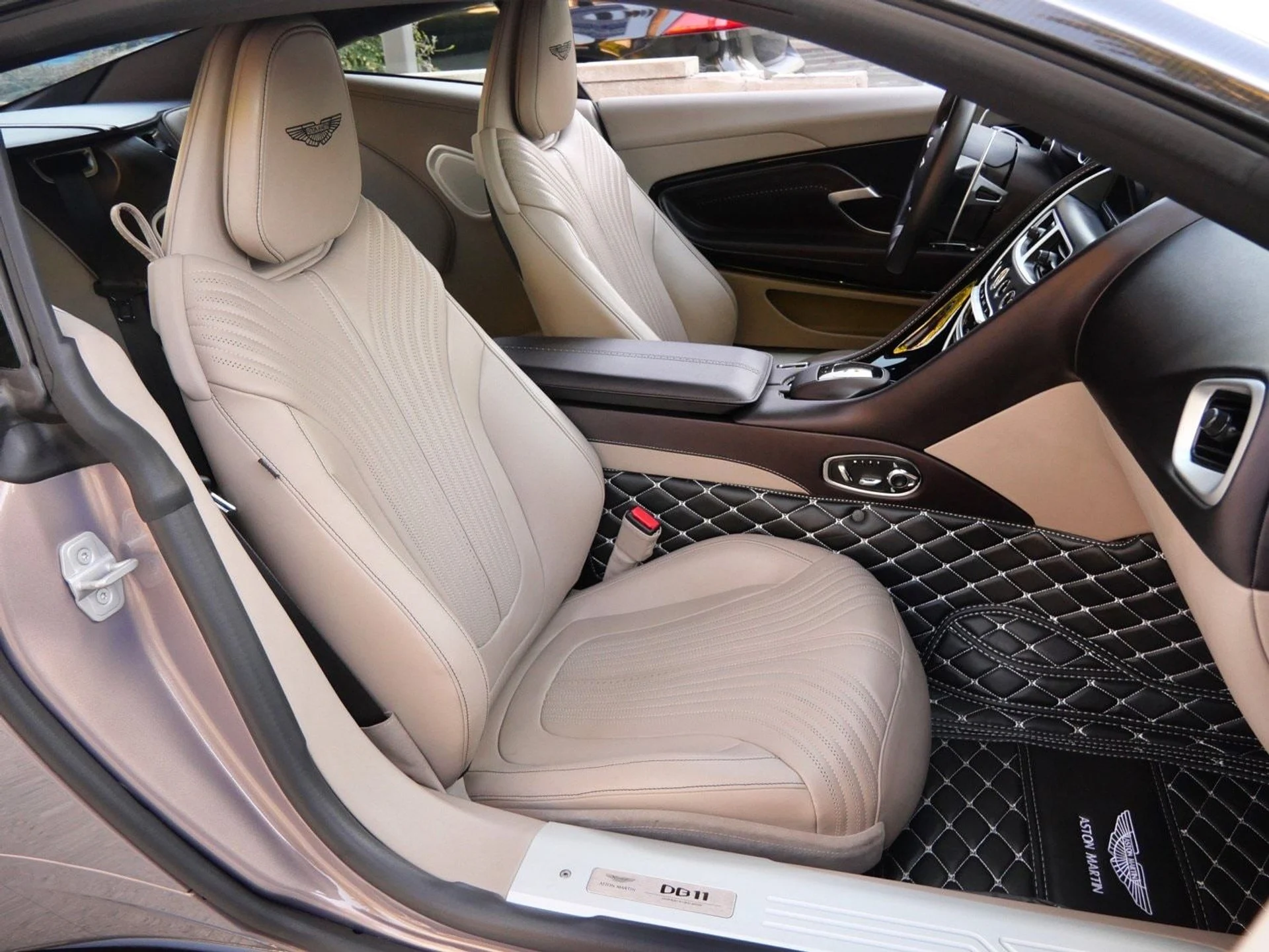 mph011_3781925152_3779695c93dad458b87cf7a54096d29dx_08df67c418