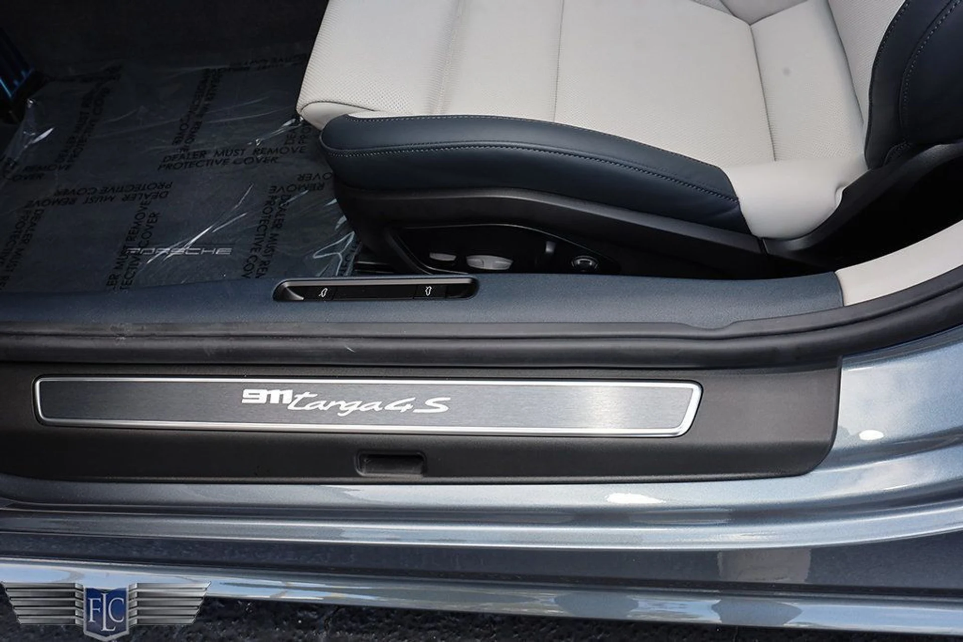 mph011_3785311591_used_2026_porsche_911_targa4s_6305_22995044_12_1024_0853db64ba