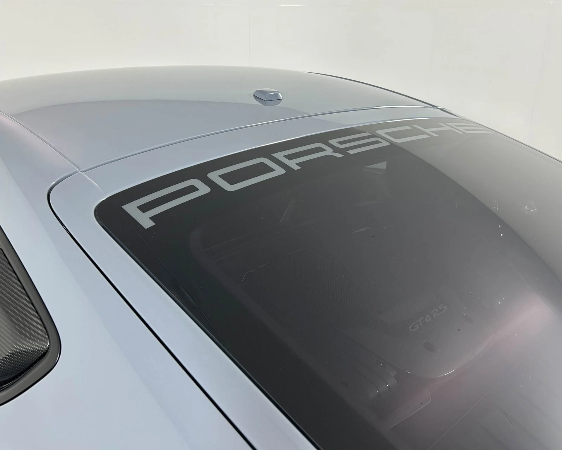 mph011_3787058321_0c9b52bd77d54777a0a839ca9e97f00d_44d2bceecb