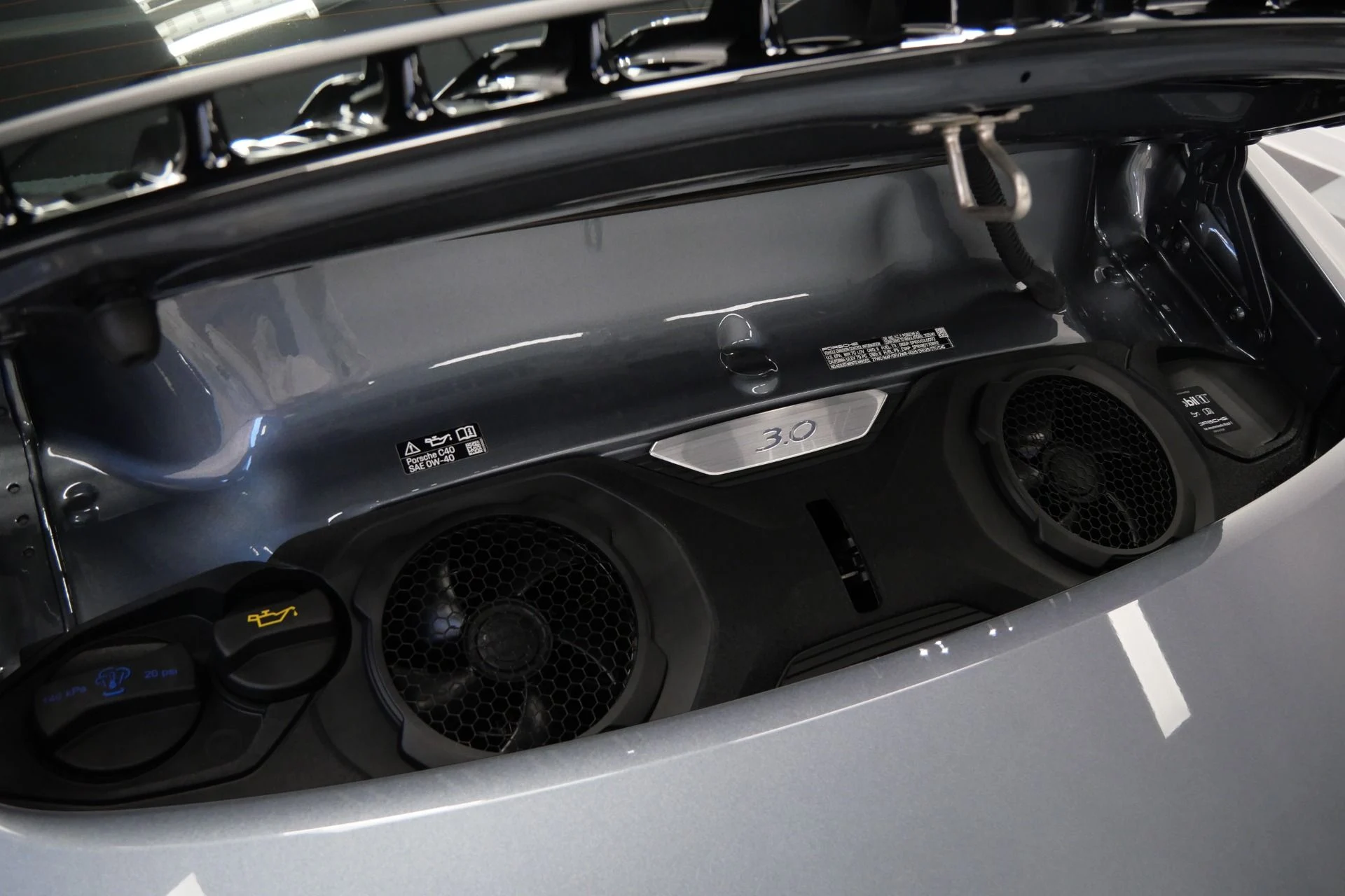 mph011_3788683632_Used_2025_Porsche_911_Carrera_Premium_Package_Sport_Exhaust_1768503028_93dbbcb523
