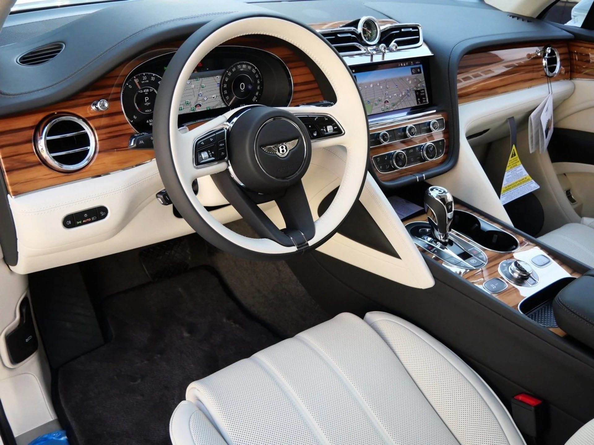 mph011_3789104265_cd36771d209d3c34f44fed971187d453x_e6b04e7e36