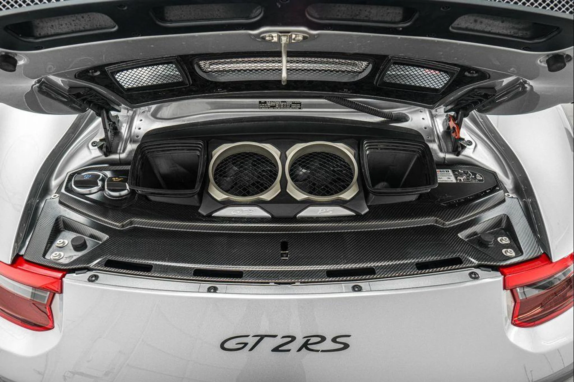 mph011_3795027203_Zy6_R3k6vm_N_Fj_R_Kc_Q_Wbhndo_X9_M_ece1602c96