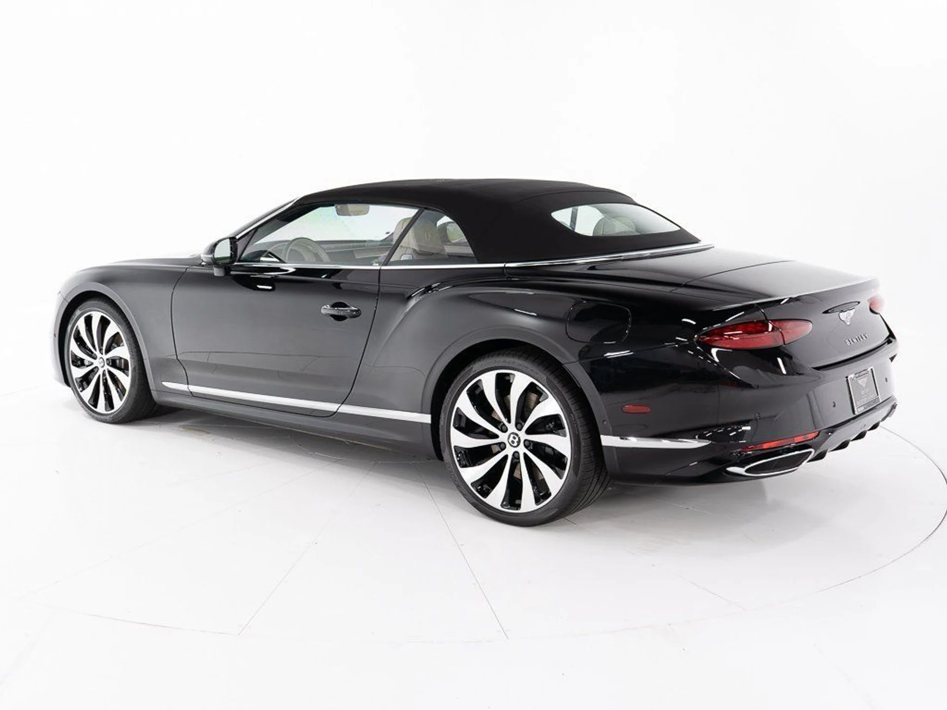 mph011_3796381778_24e8496c517b4aadf93f8adc0378c031_e8c6e3034c