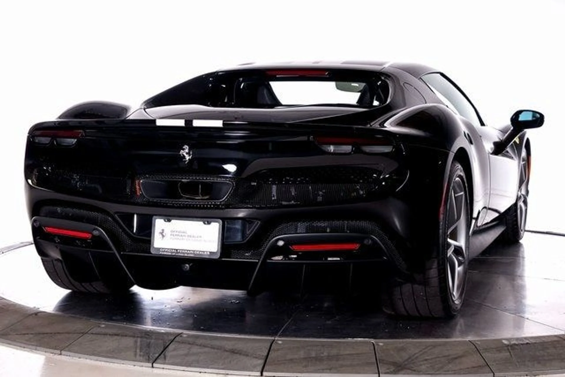 mph011_3796667231_471bba89d0ca50a1290653b7aaa895a9x_a45ee1ce6b