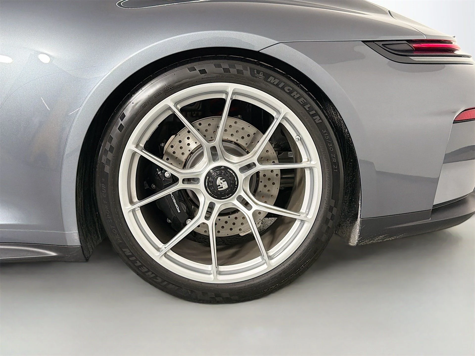 mph011_3797126647_18efa254f8656ffb4db3d7a7ea875985_256102b5f6