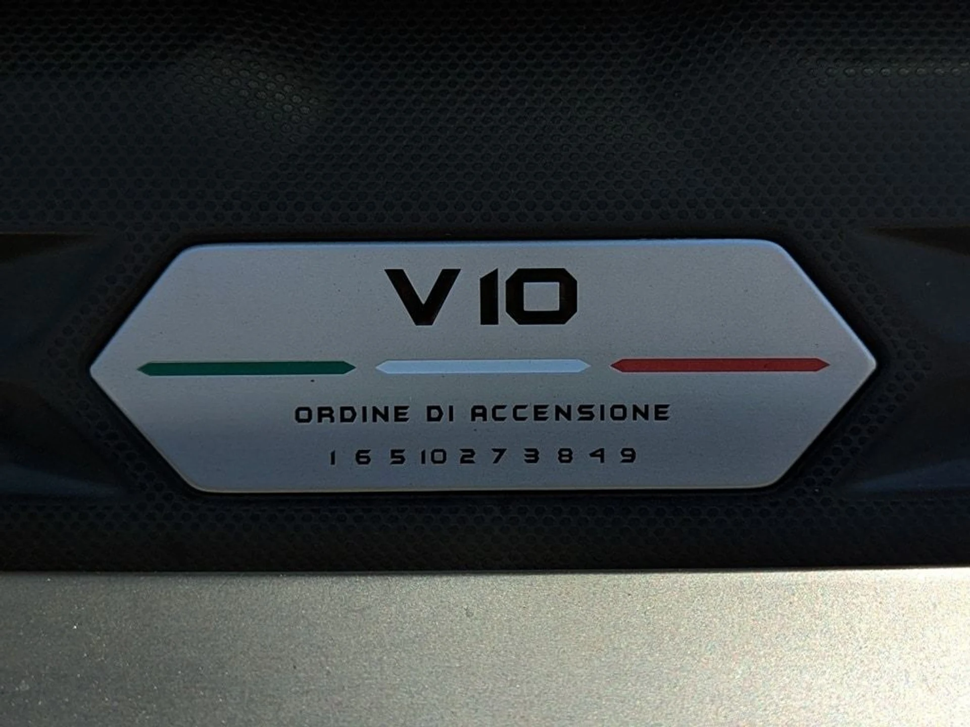 mph011_3799895203_fccb7dcfebdd9f4d22901478638294a2x_6bfbec13c4