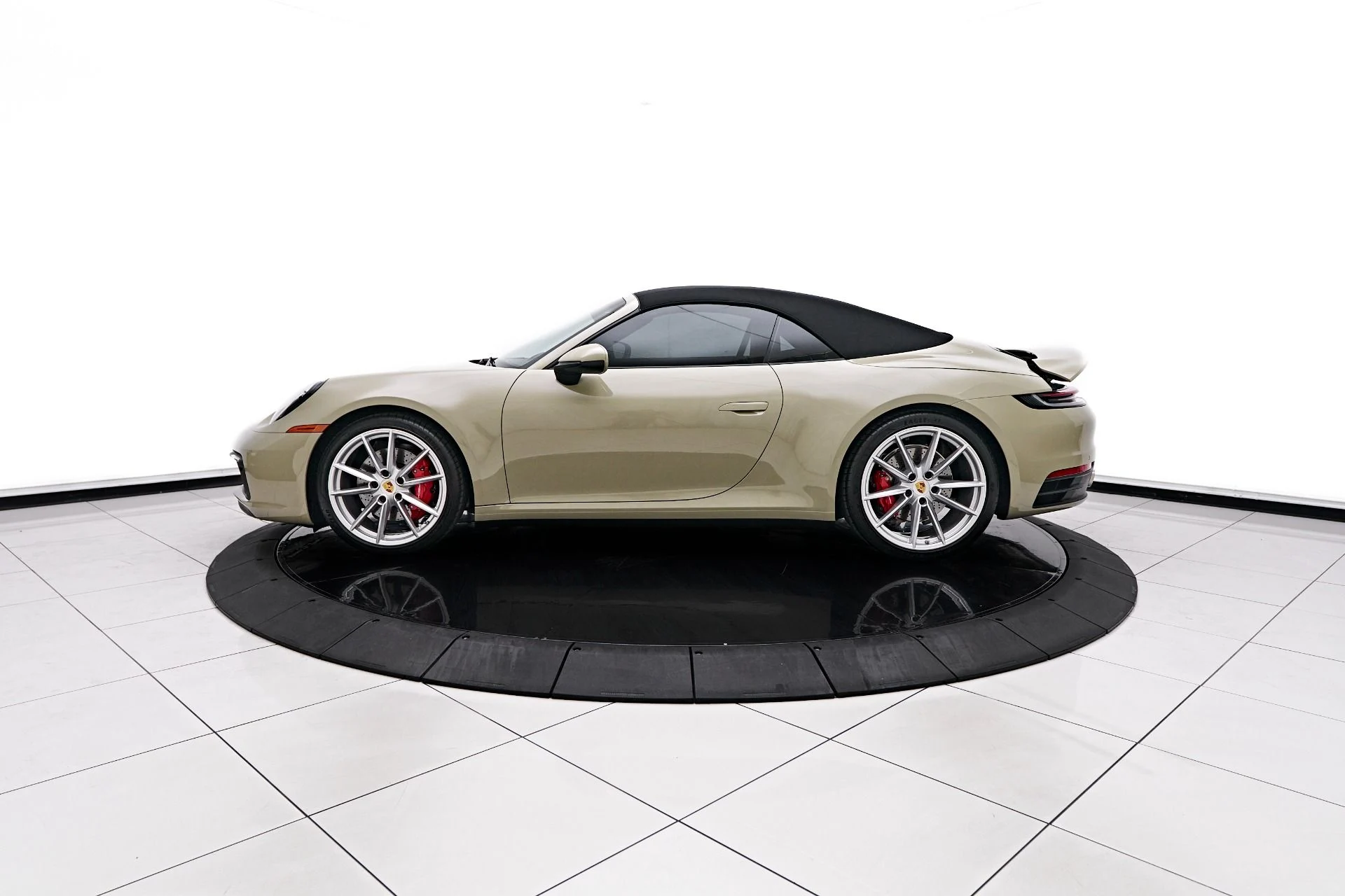 mph011_380123023_Used_2022_Porsche_911_Carrera_S_1759192891_8c2325d69c