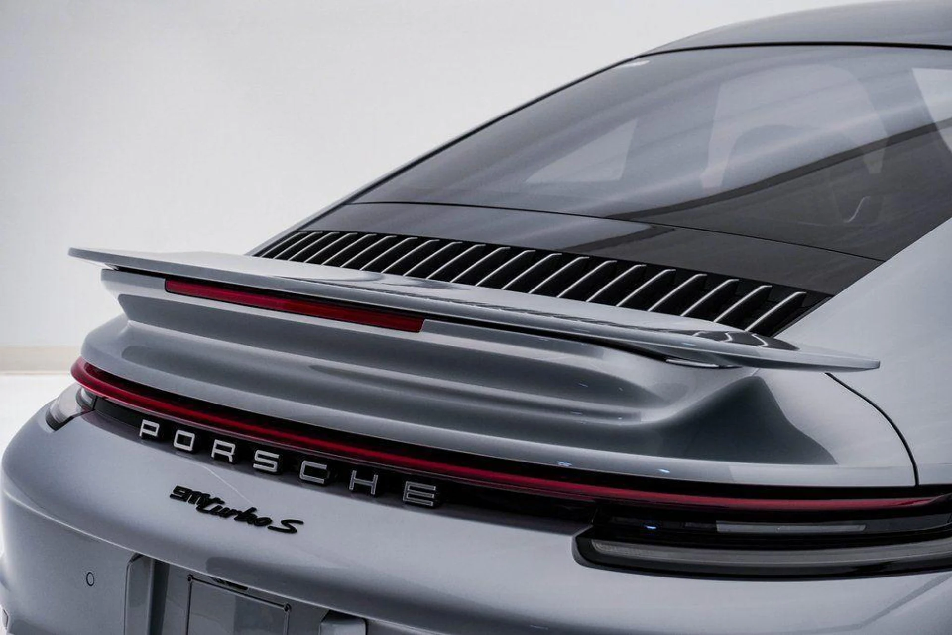 mph011_38096415_6arj_O_Zd6_Vjhak7_F4_DR_Tl_M_Qmt_D38_a0a9d5a46d