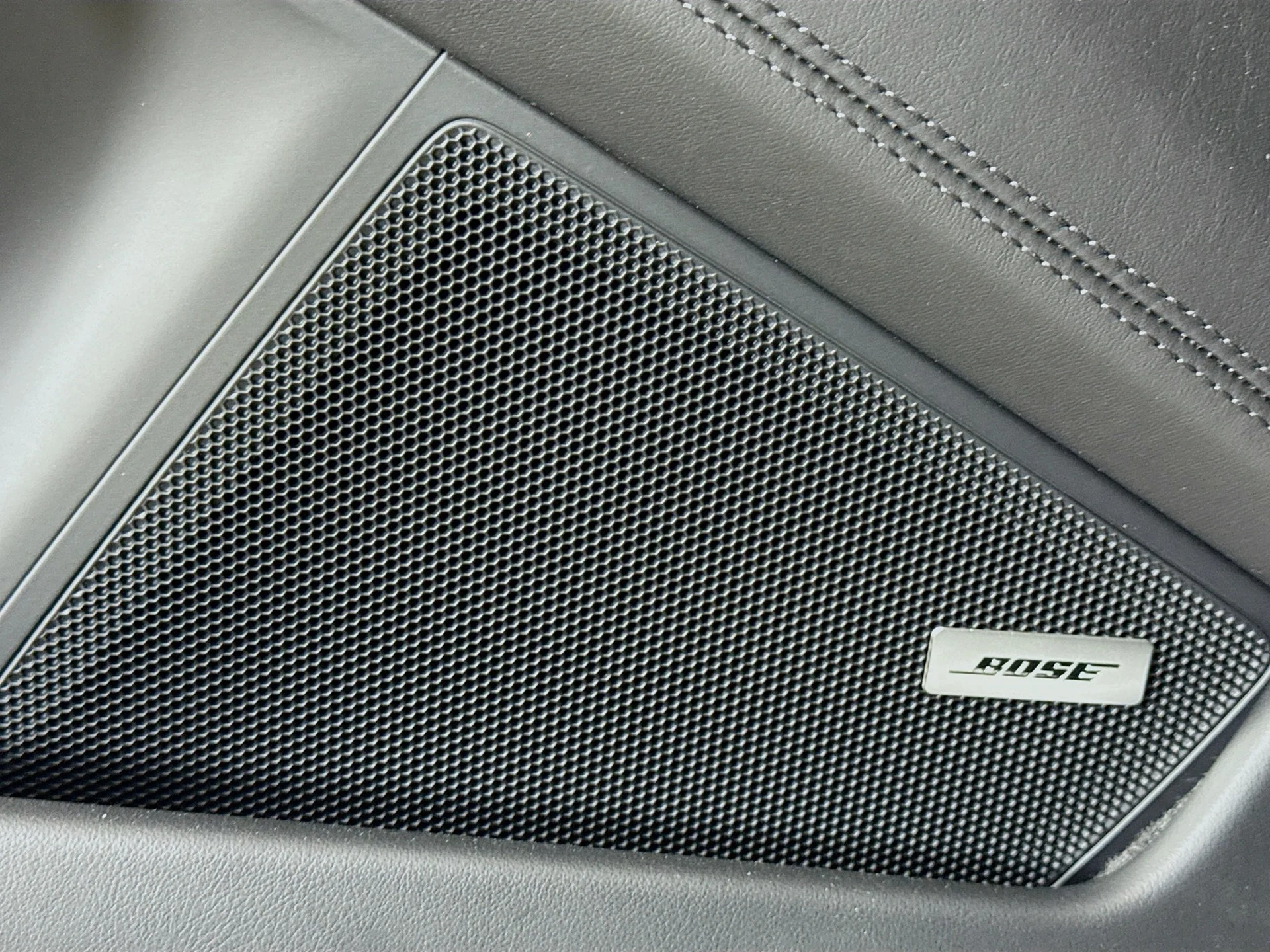 mph011_3813101144_93ee65c9a6c6add77e1269a573ca7540x_b9b45e263b