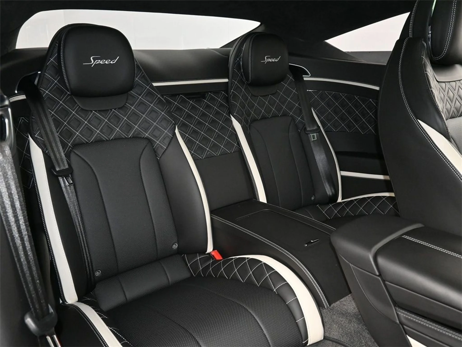 mph011_3817972989_42f25e411f16813160eecd3ce06c9affx_19c0d10c8a