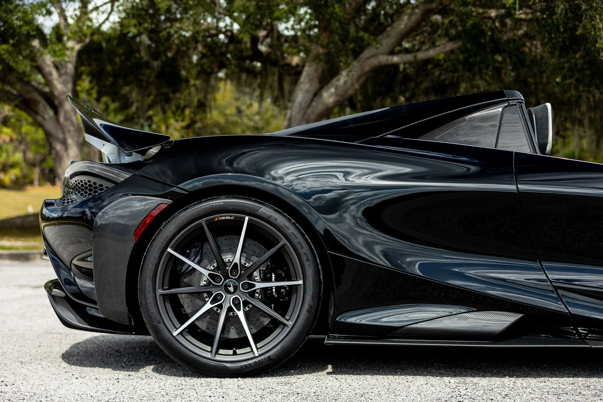 mph011_3821847558_Used_2022_Mc_Laren_765_LT_Spider_XP_0ee892e7b6