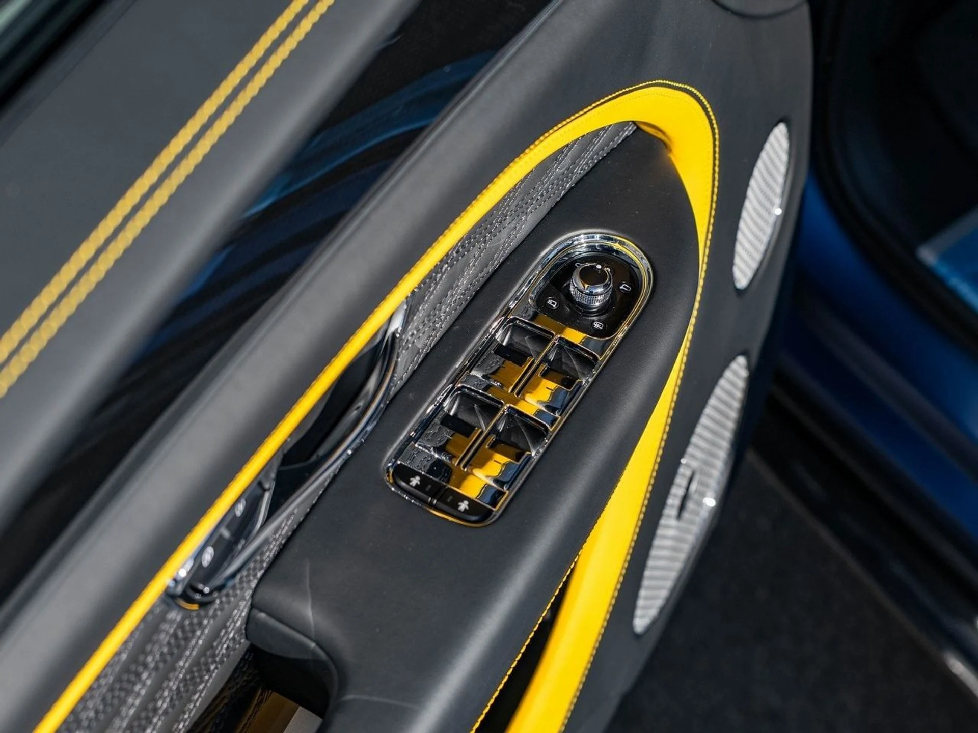 mph011_3829481412_8a0b23a8e2d76a10b6c8b32d74d9dde5x_5a37d879c3