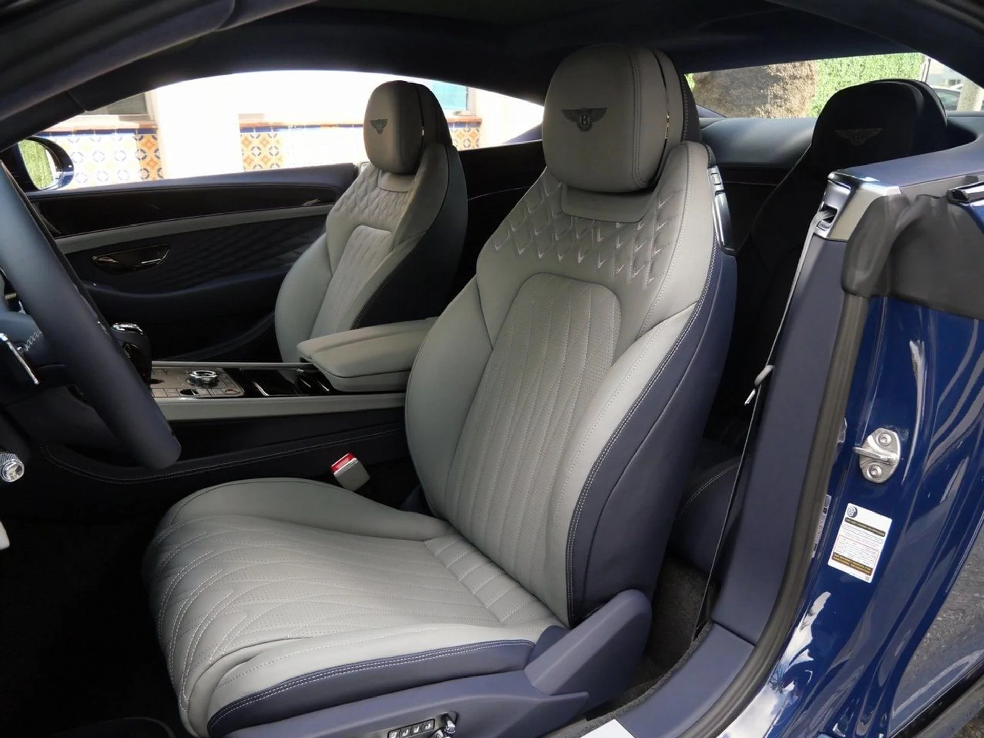 mph011_3834348676_2b44340dcb90f980f0da4b3e46f70986x_f92137e32f