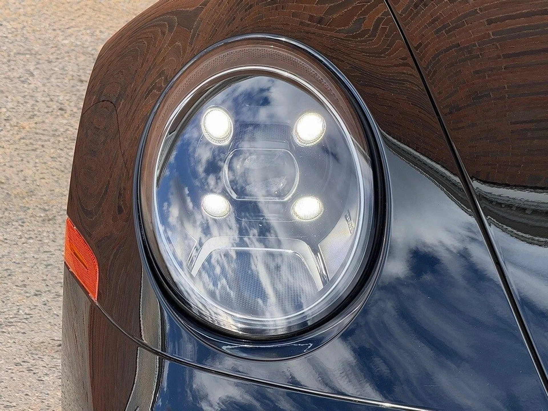 mph011_3839220629_56436b6c1eb2fd6292e3d7c236d15ae9x_2b6c6658e8