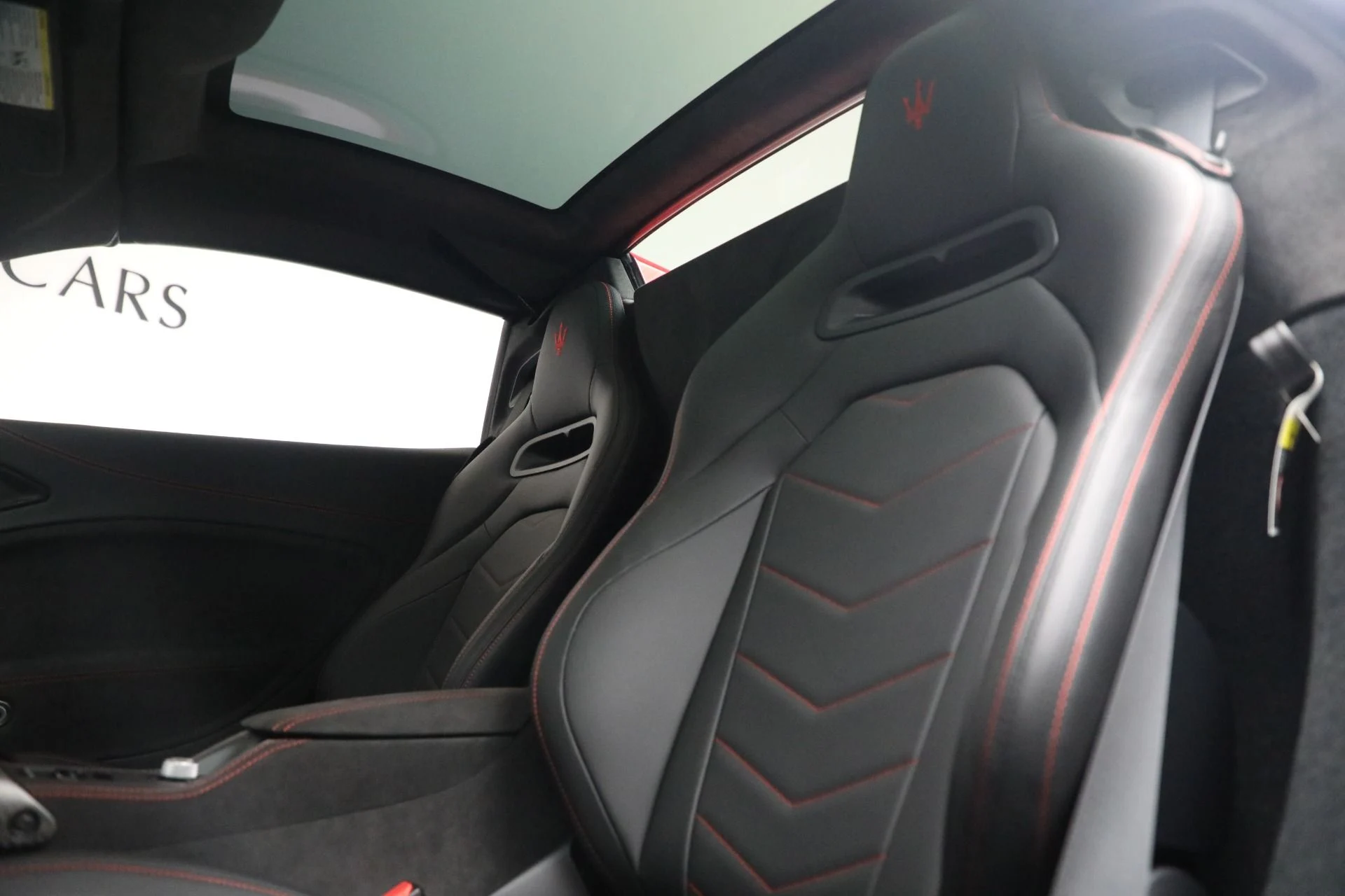 mph011_3882622659_New_2024_Maserati_MC_20_Cielo_32513997c2