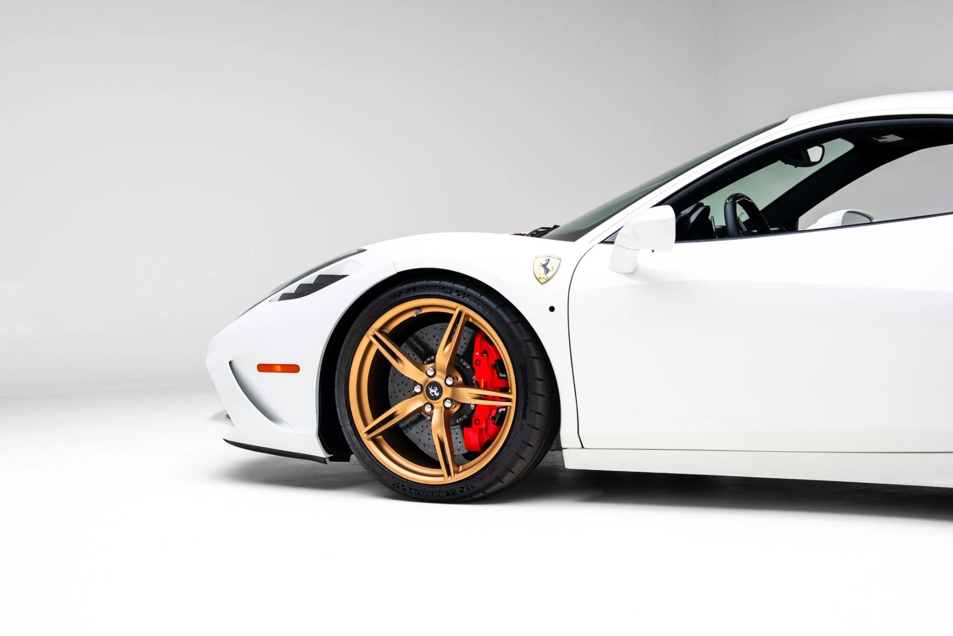 mph011_3888079898_Used_2015_Ferrari_458_Speciale_1770668463_c0de256418