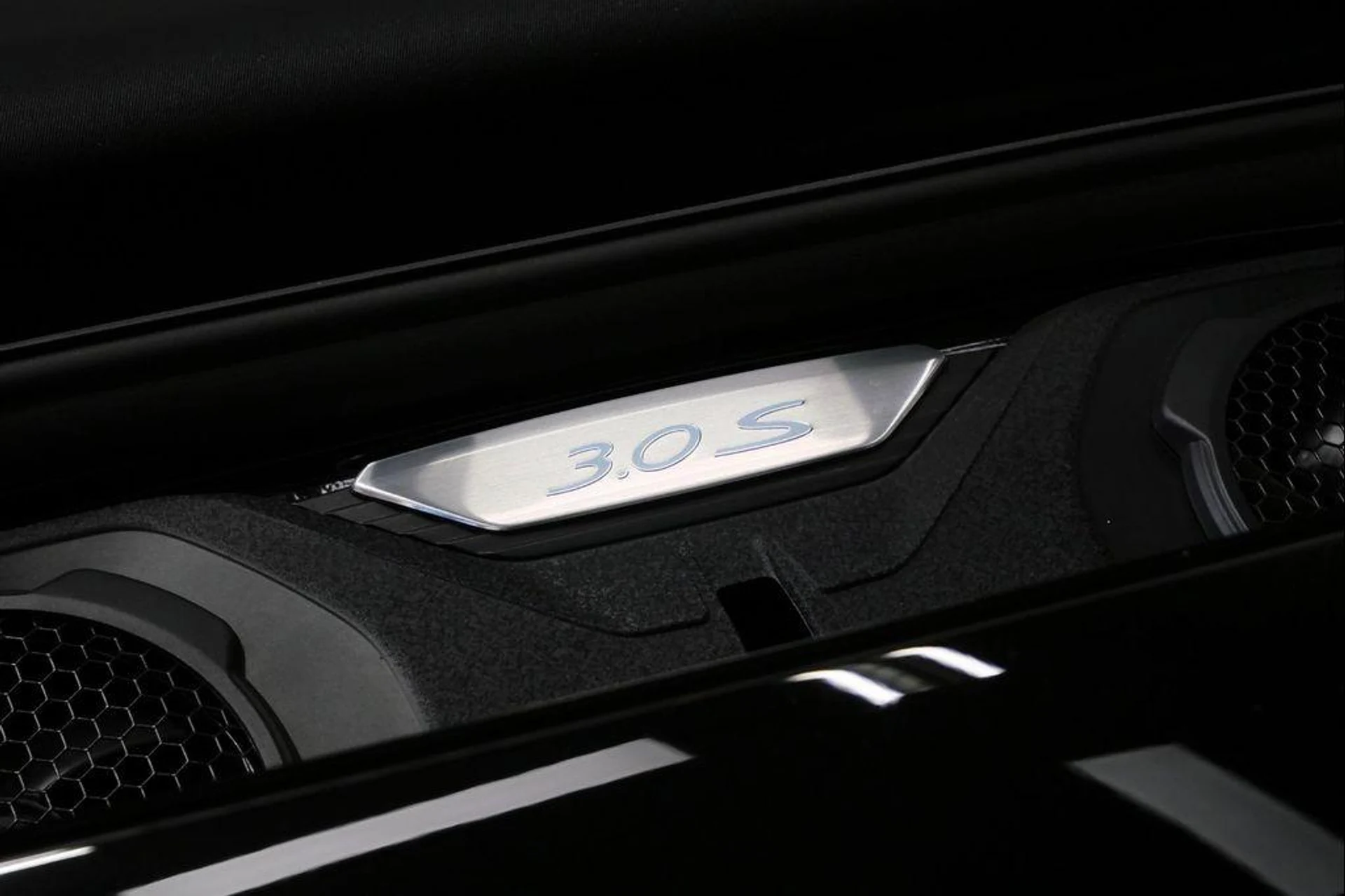 mph011_3894318365_sg0nj4f_Inh_i_G_Ev1jm_Gs_Qigidjs_ec8fb82c0f