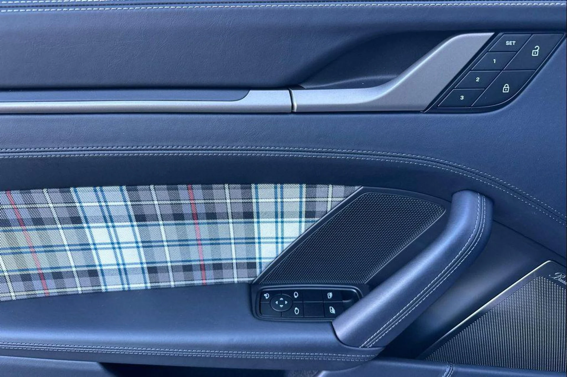 mph011_3900681237_Kzx7_1_S2_Sx_V3ia0_Lqw_WR_Wbuz1o_62131f6c90