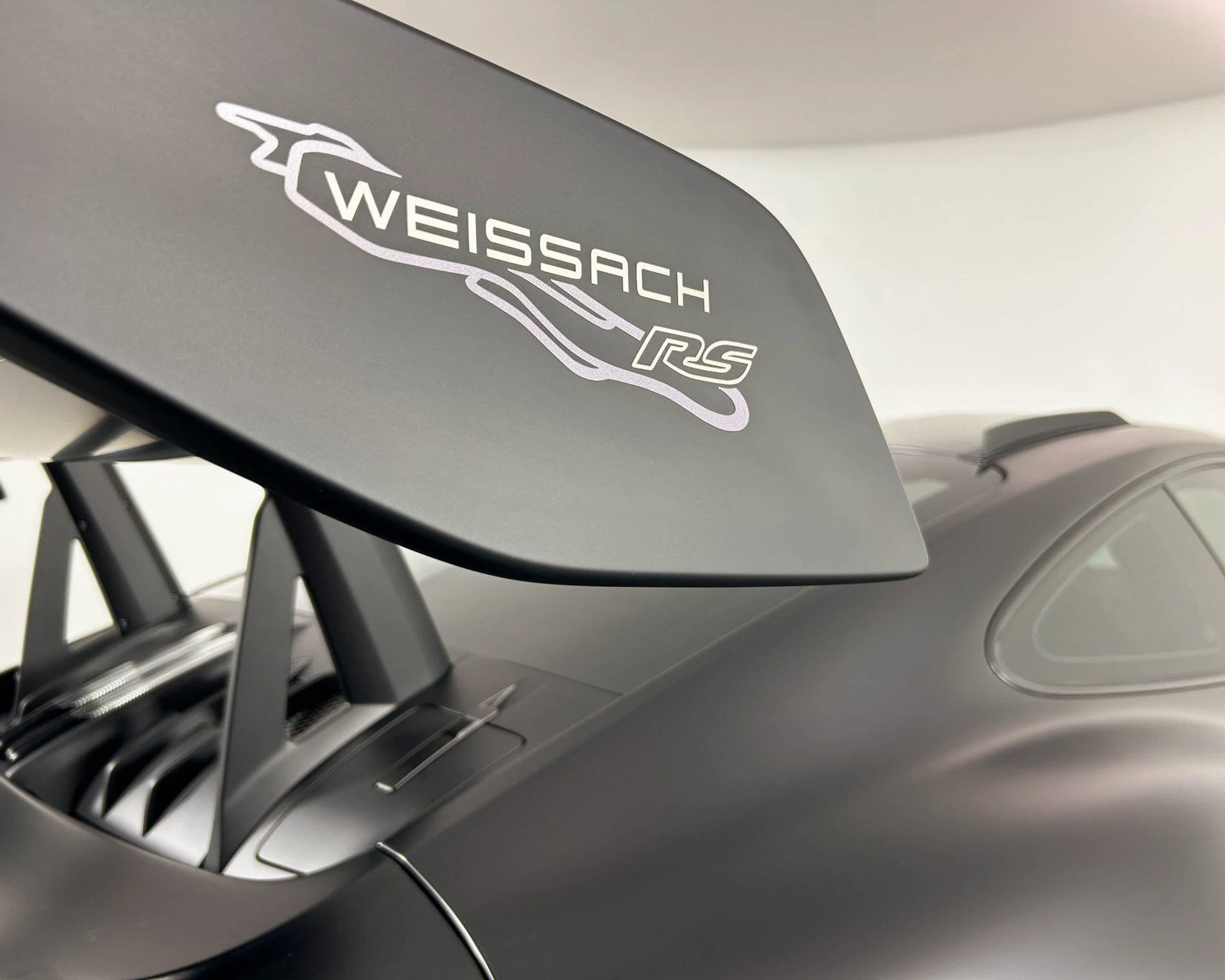 mph011_3904710534_2be119e1a73a49ed80b3502d51abe56d_849b9ed4e4