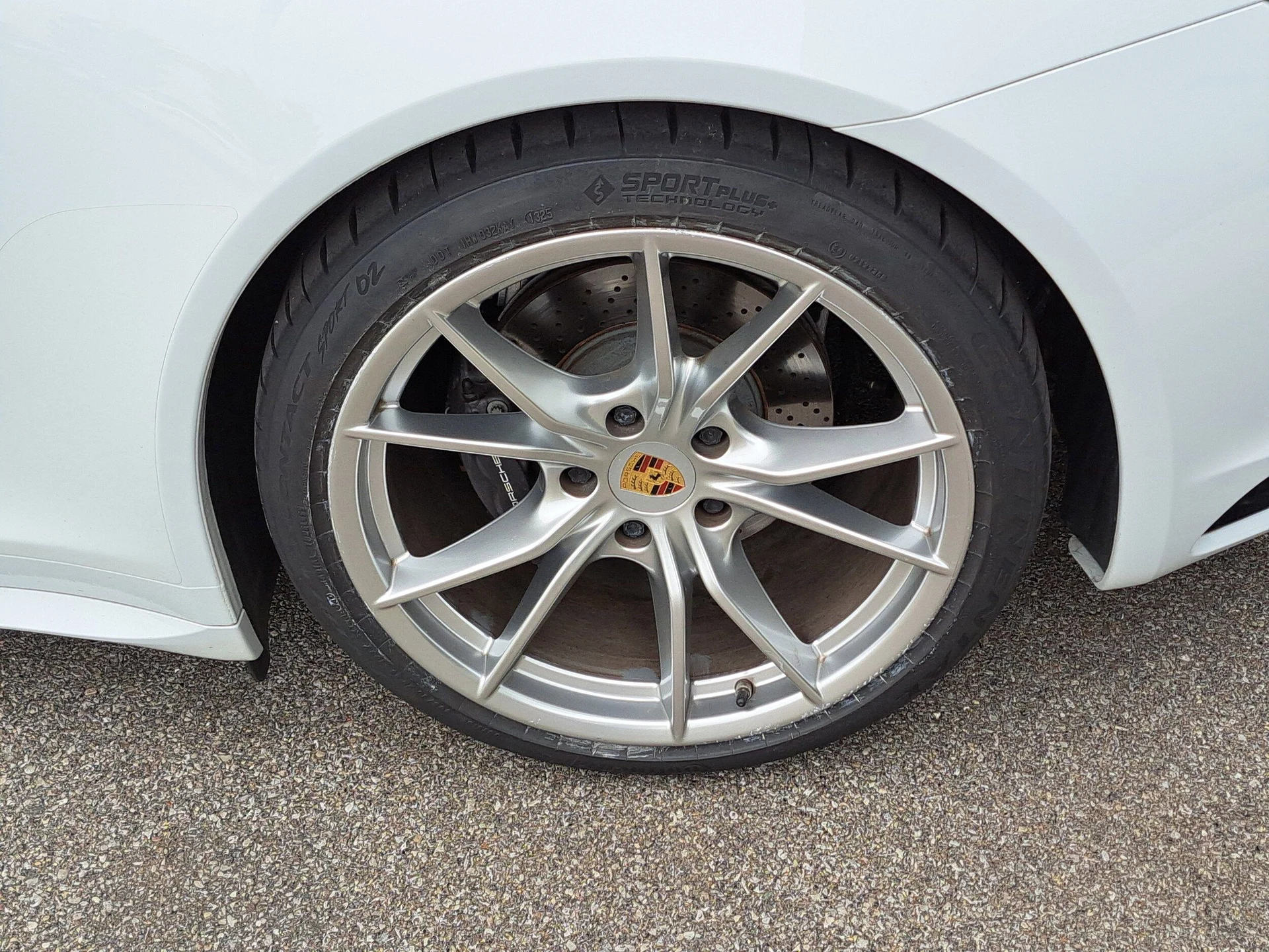 mph011_3909088572_c5256675e18a39665eced6b6a970d577x_bed39a7fdb