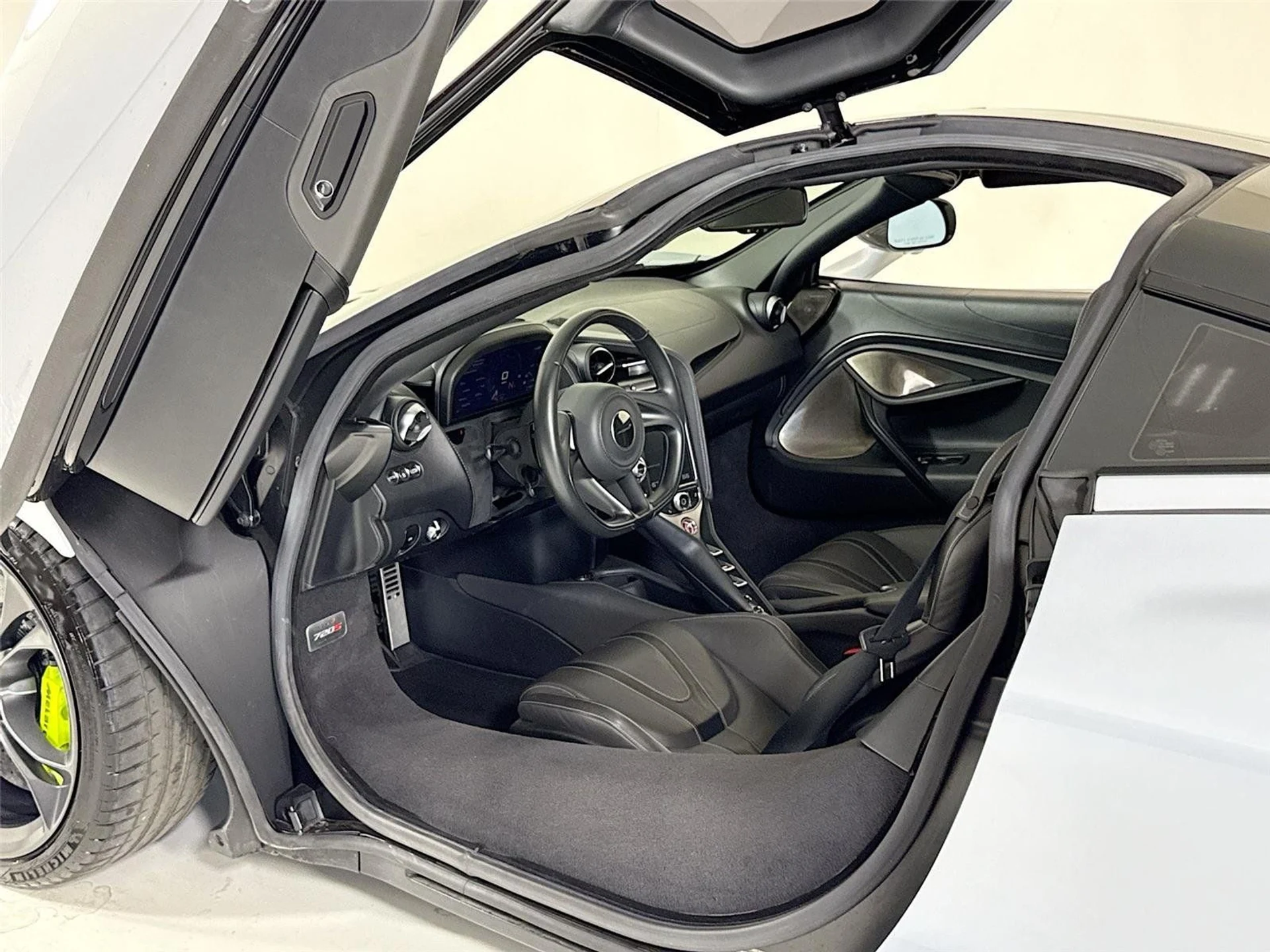 mph011_3916260773_872756d13d84abb36513d44d11178632_b2606595f4