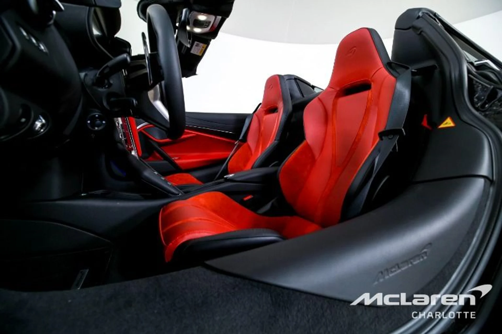 mph011_3917676807_Used_2026_Mc_Laren_750_S_Spider_1073539d0b