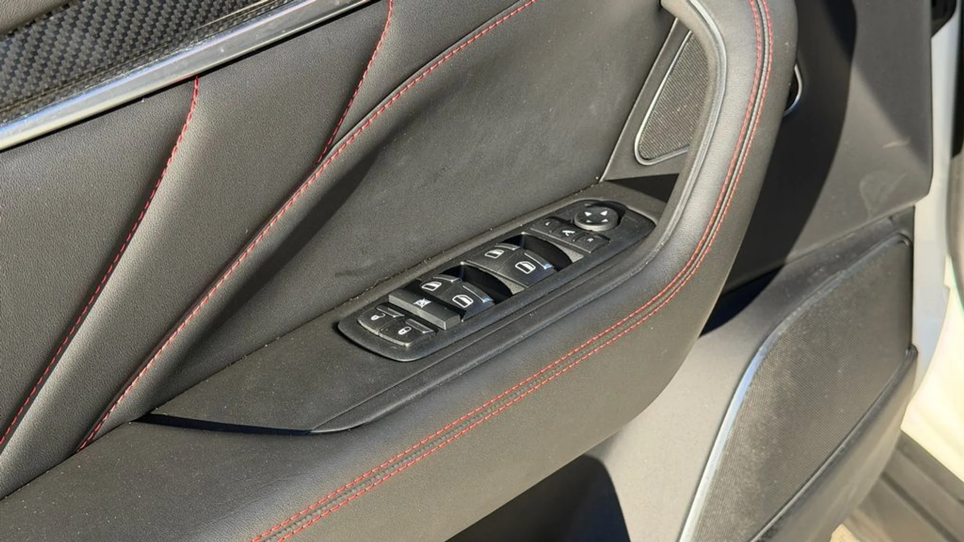 mph011_3926987965_8f474dac344d49eea353521fb5e3f39d_22d761e2a1