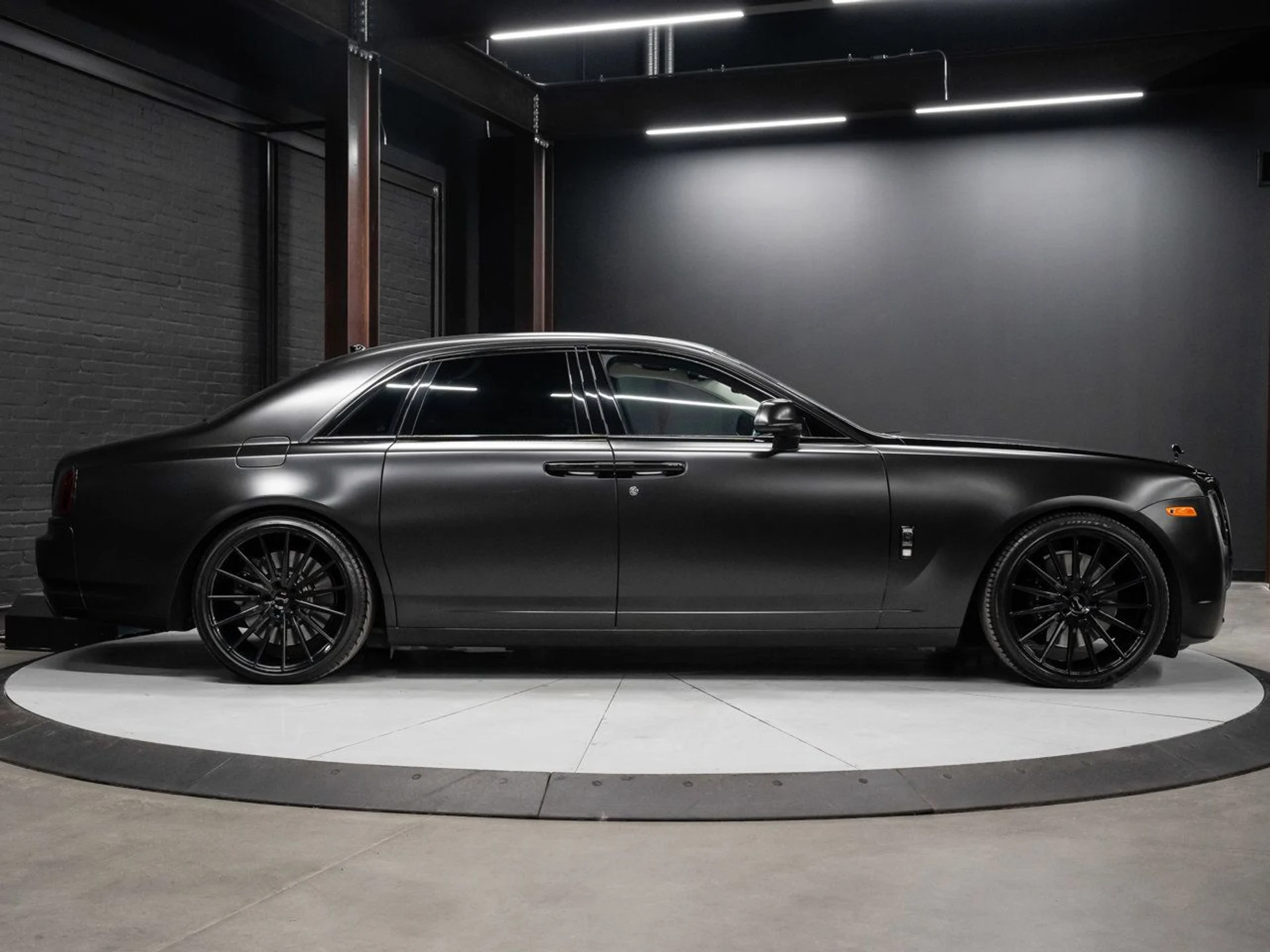 mph011_3928852932_rolls_royce_ghost_2012_71ce82816f