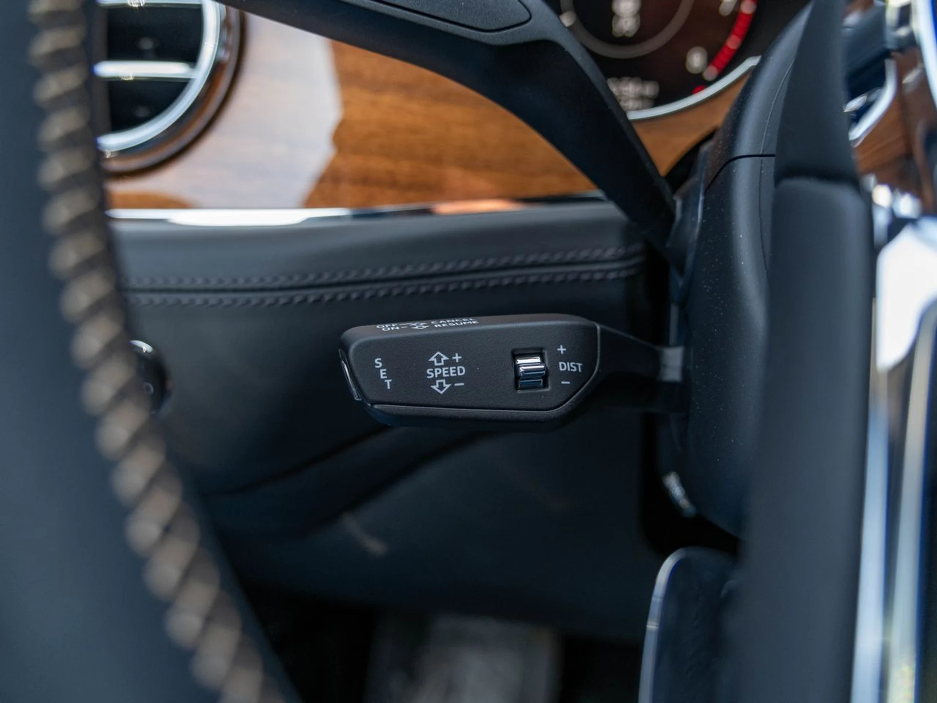 mph011_3929123396_46c86ea443d25383ecb5d4e93655fd94x_39051b4fef