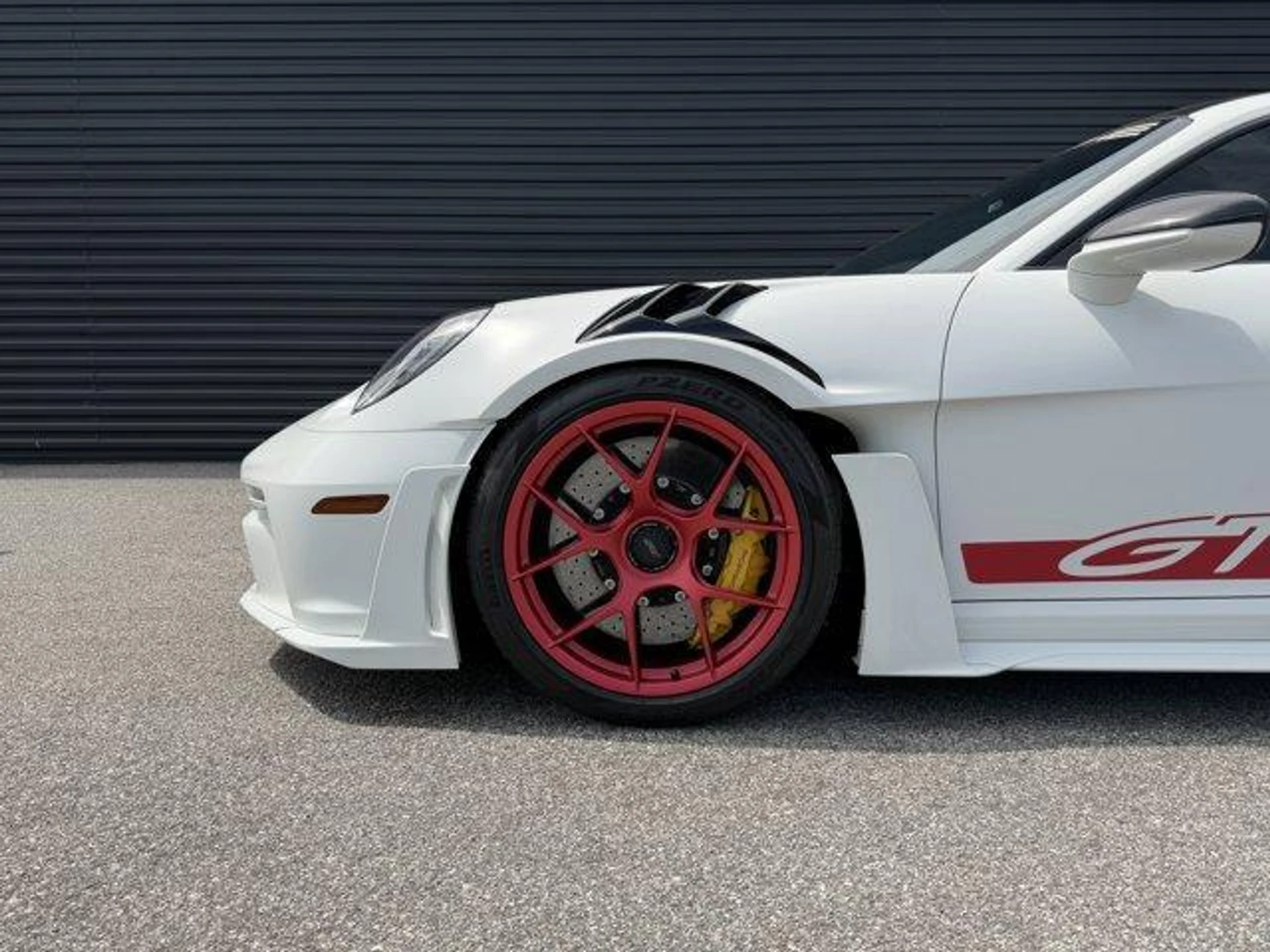 mph011_3930066659_Ub7fh_Tju74_ZV_3tc_C69_Ji_Ye2_Sn_BI_0dae2f6852