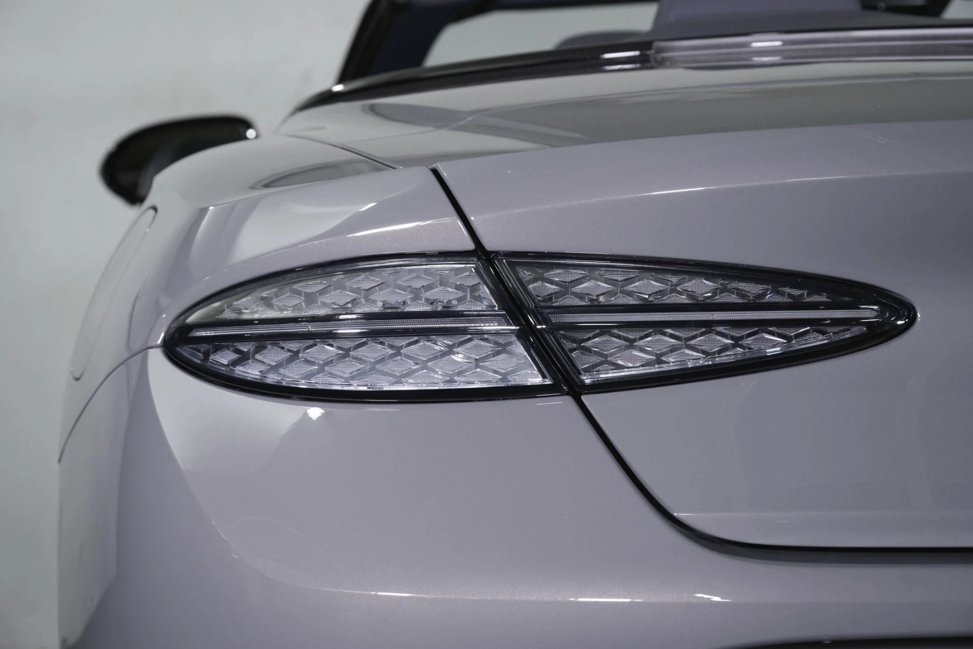 mph011_3930150286_New_2026_Bentley_Continental_GTC_S_1779813557_1c45bbaa0c