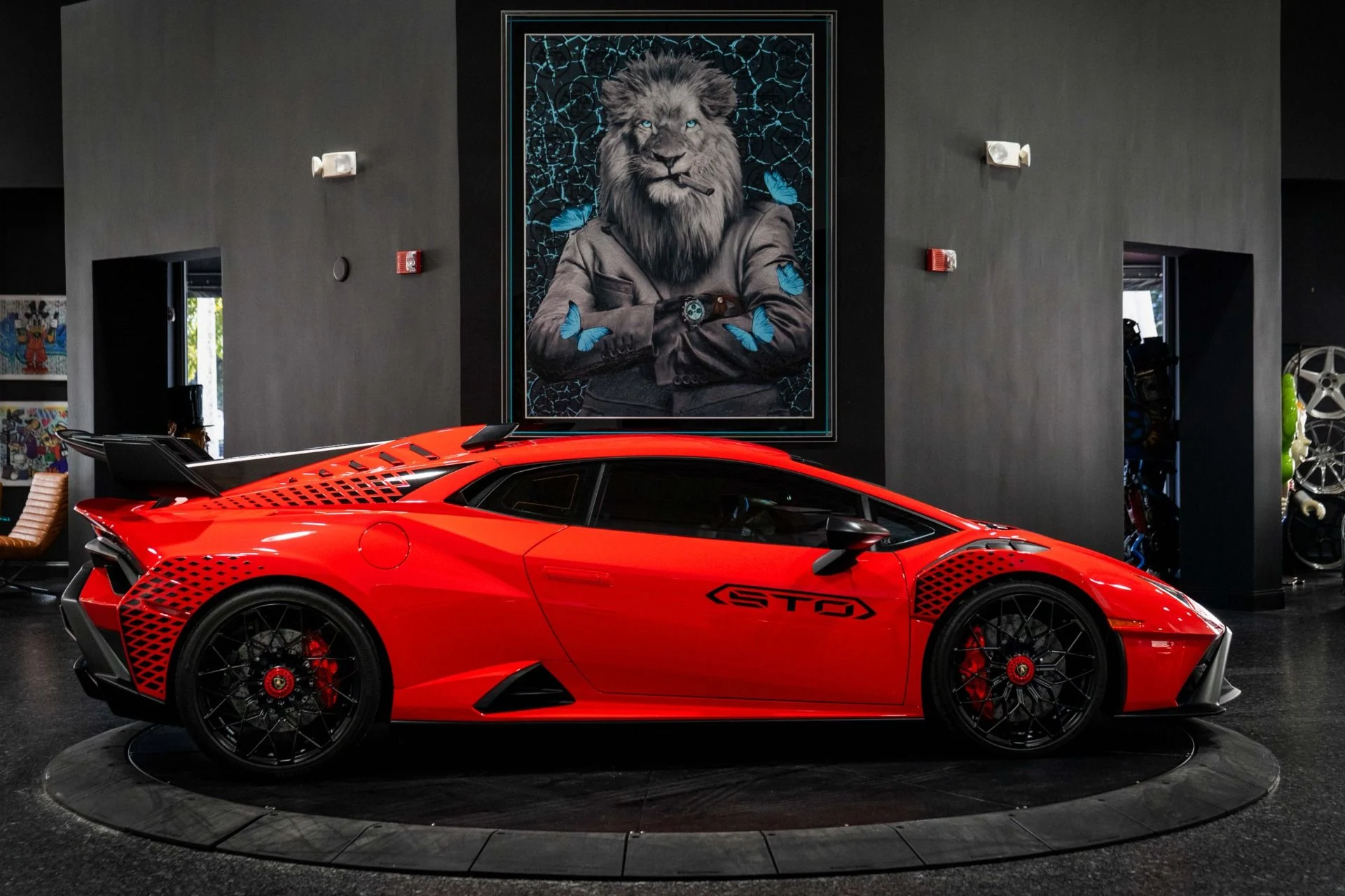 mph011_3932789037_Used_2022_Lamborghini_Huracan_STO_Ad_Personam_Paint_1767634338_0d03d13189