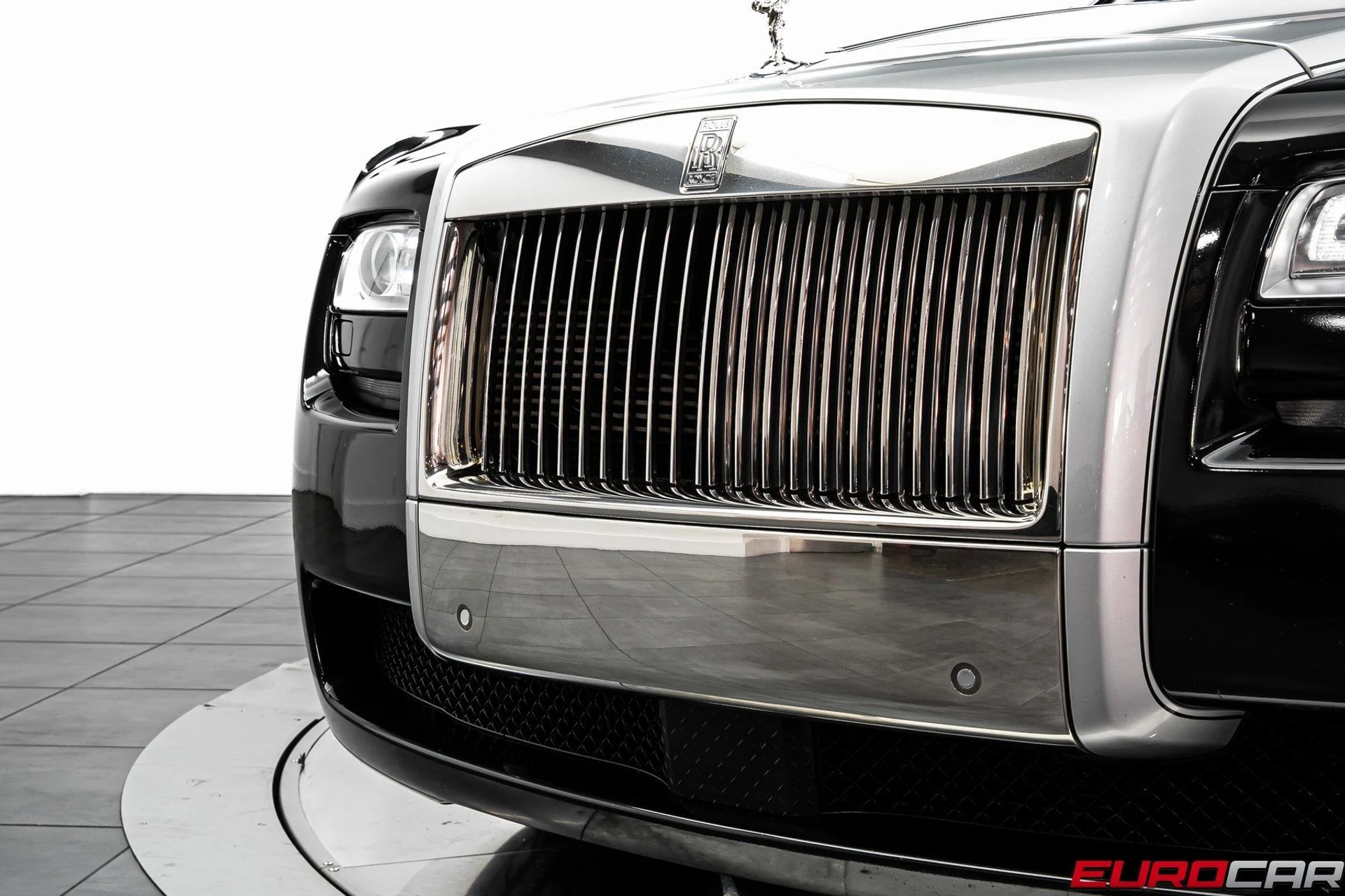 mph011_3935257359_image_12_316b82f27c