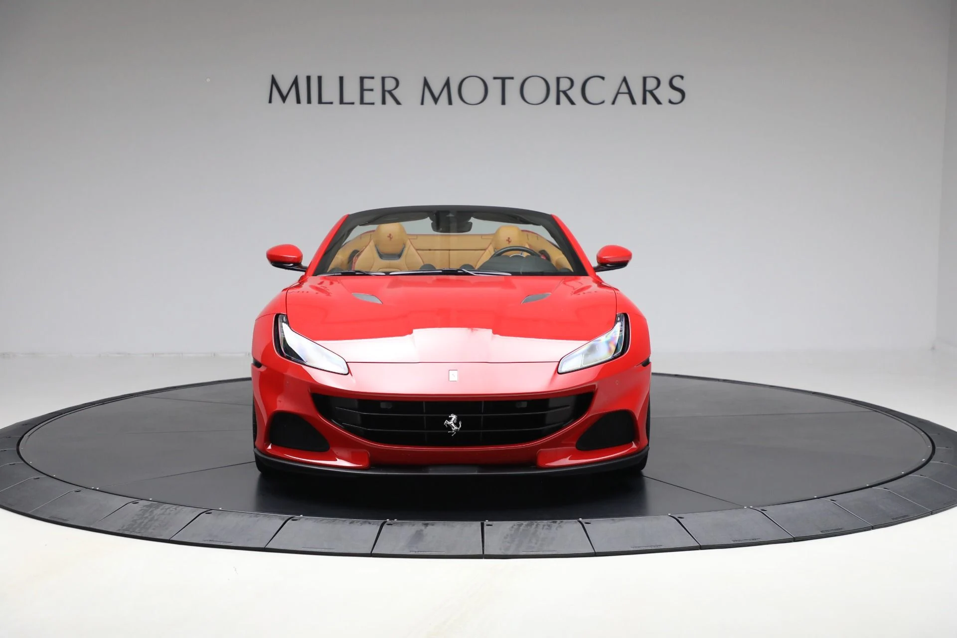 mph011_3941697636_Used_2022_Ferrari_Portofino_M_68afe4453b