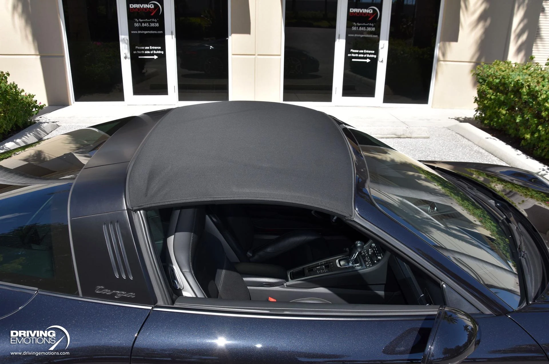 mph011_3946818179_868_p12_l_2c9abe9bda