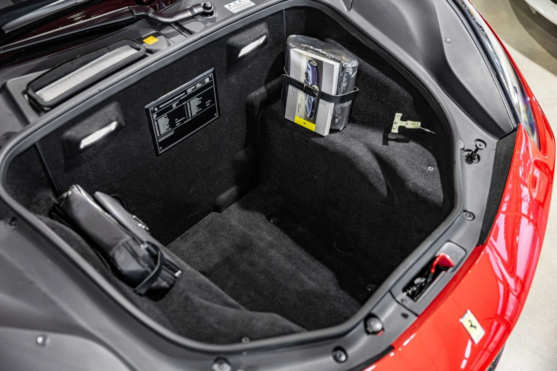 mph011_3953900550_lg_65bd76c5a7