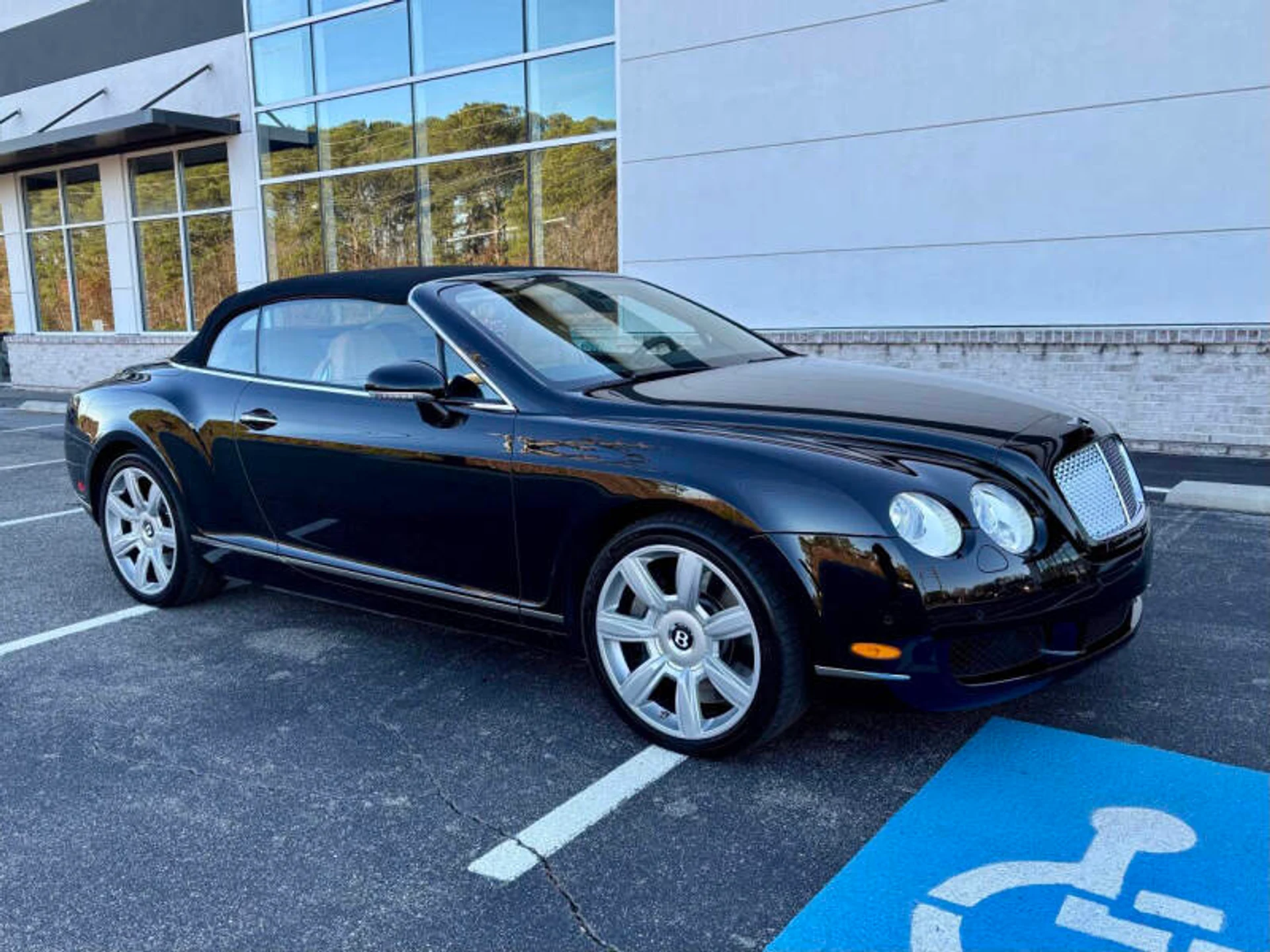 mph011_3956667690_2007_bentley_continental_gt_awd_2dr_convertible_0dfad49acf