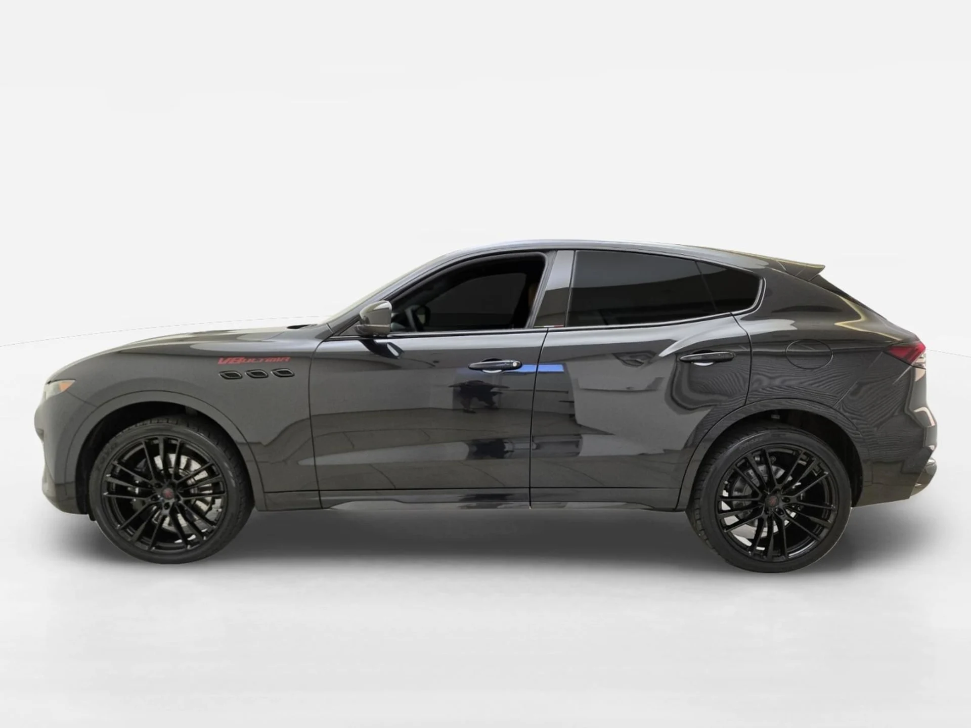 mph011_3961766978_Used_2024_Maserati_Levante_Trofeo_1782453352_028e644cc7