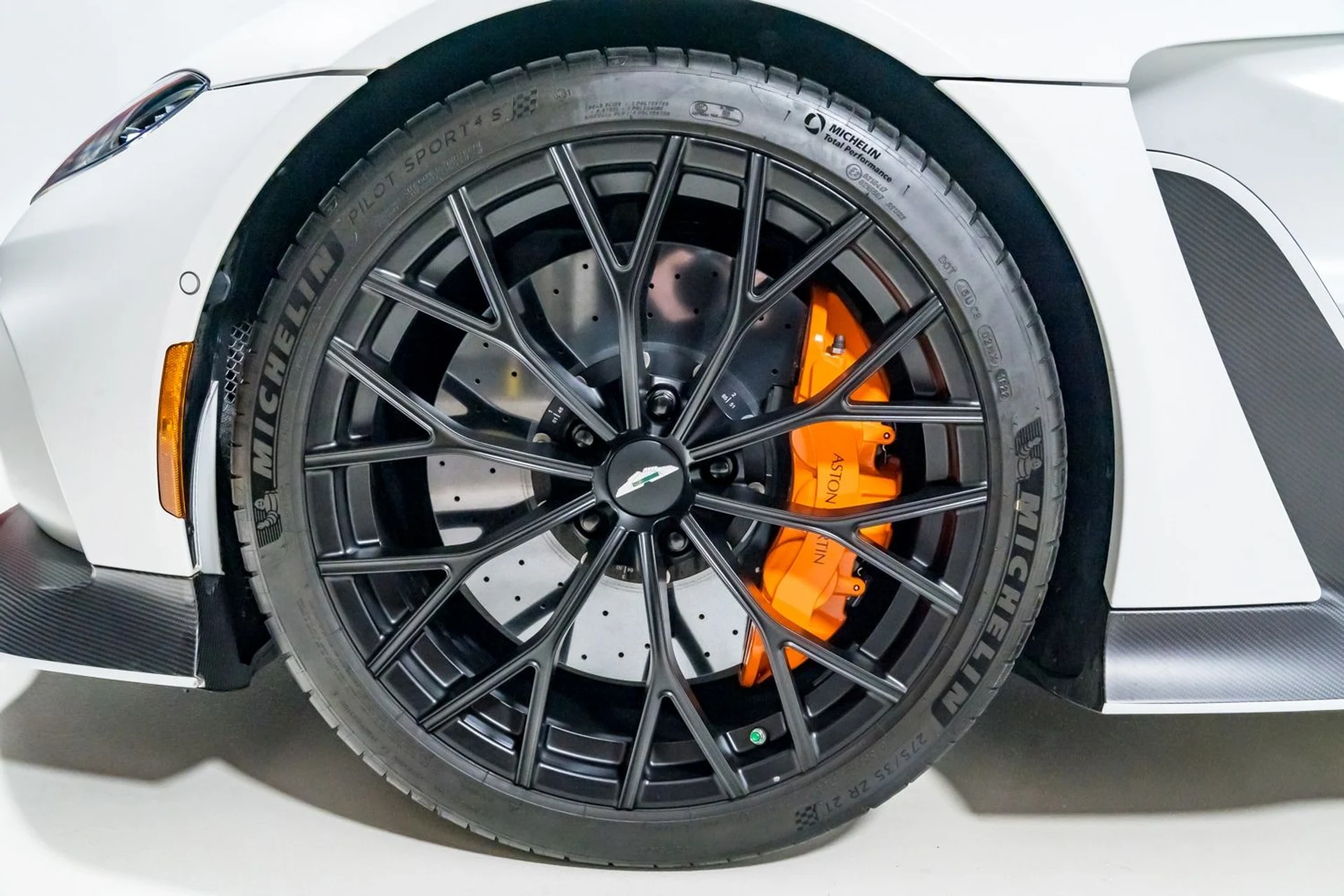 mph011_3964699357_6ccbaa6d95b74f61b06d2fe73161198d_be6f446ec9