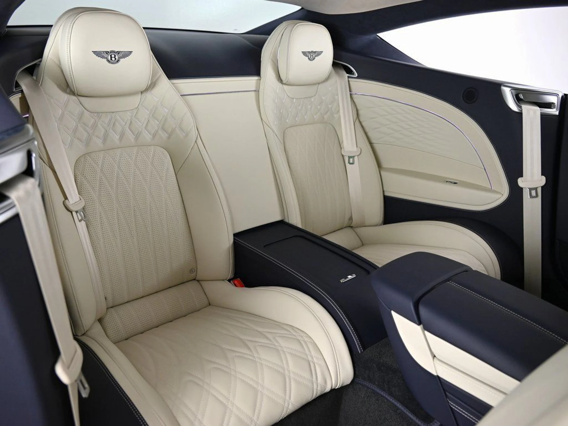 mph011_396626681_fb9931774fd56dad4d5de0bc5538391a_f58d70a079