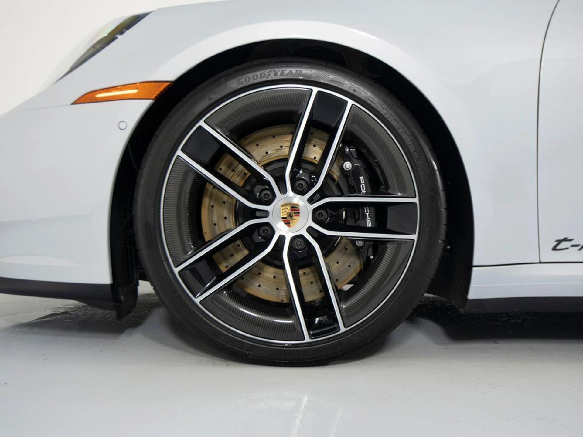 mph011_3970460733_gt_D_Qm8_Th44_R_Xzy_M19_ge_Dy670_w_d1264bf1d6