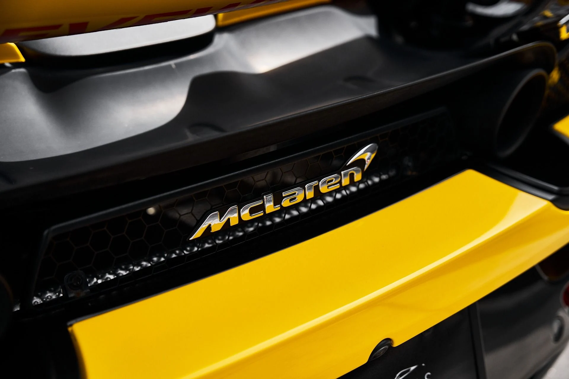 mph011_3970533093_Used_2021_Mc_Laren_720_S_1775521493_6d3addc70b