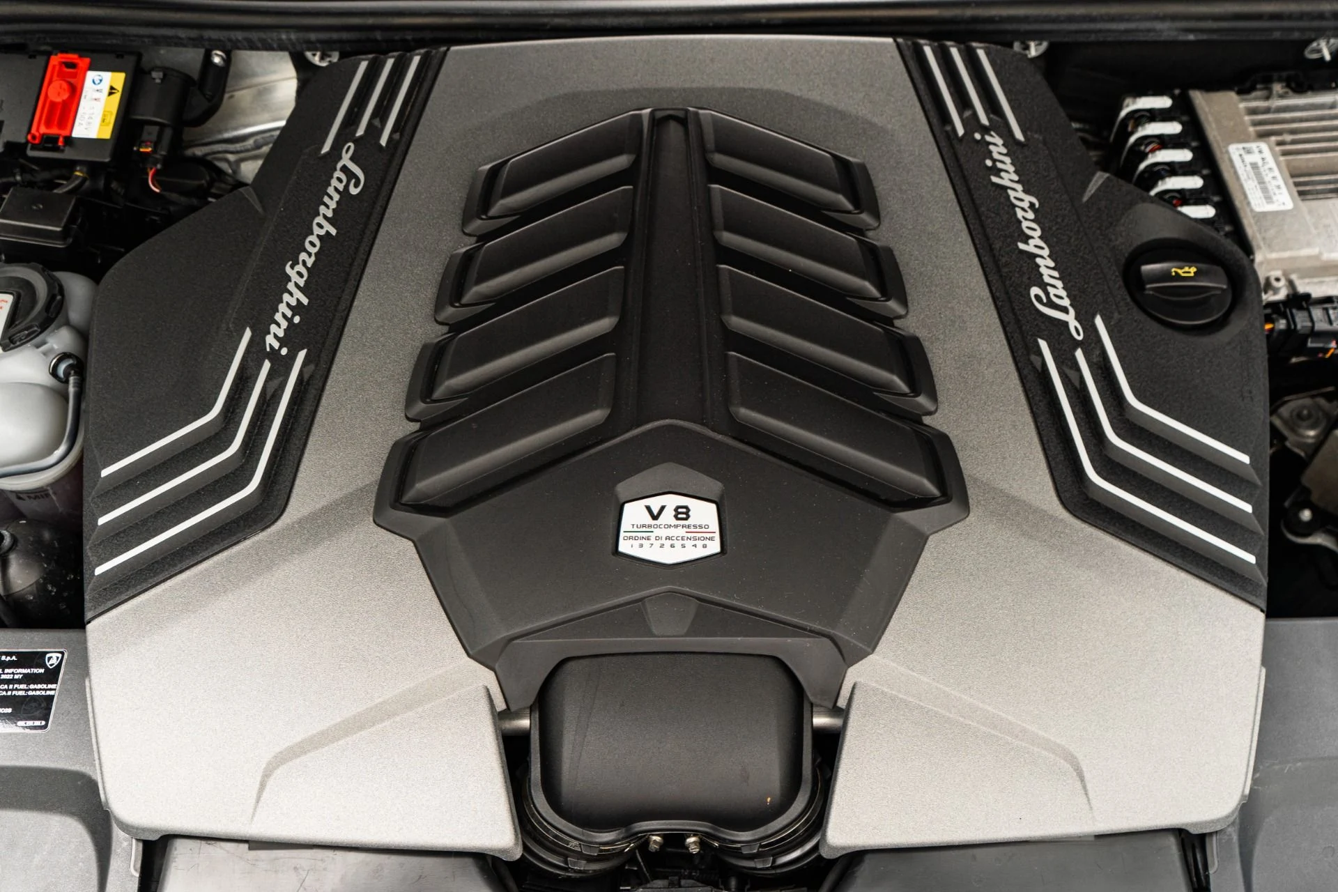 mph011_3973909293_Used_2022_Lamborghini_Urus_1793135043_53ec3f760a