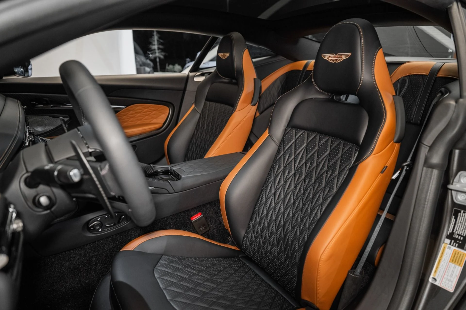 mph011_3979594026_Used_2025_Aston_Martin_DB_12_Coupe_1742566094_cc467b7a36