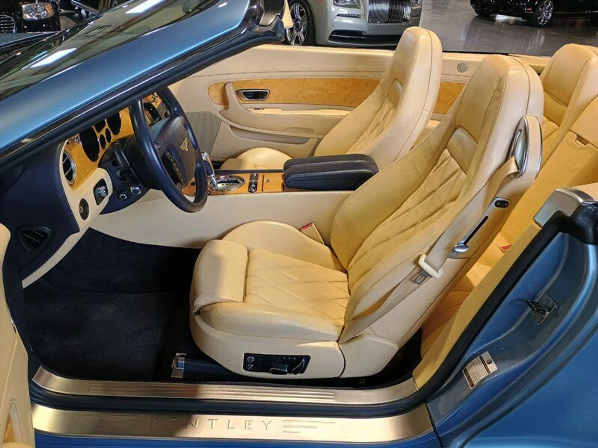 mph011_398323797_c117cff200_800_97e26951fd