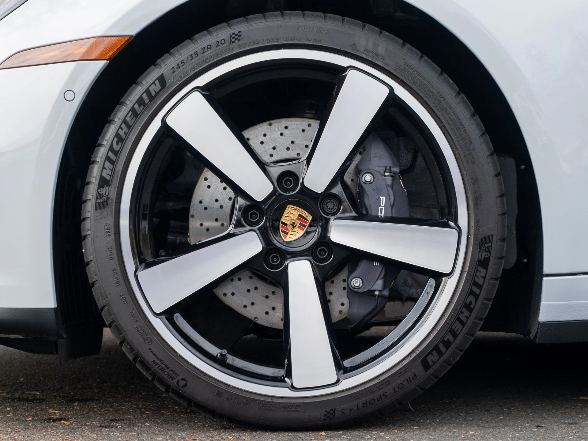 mph011_3990552938_12_40e3cc2bf6